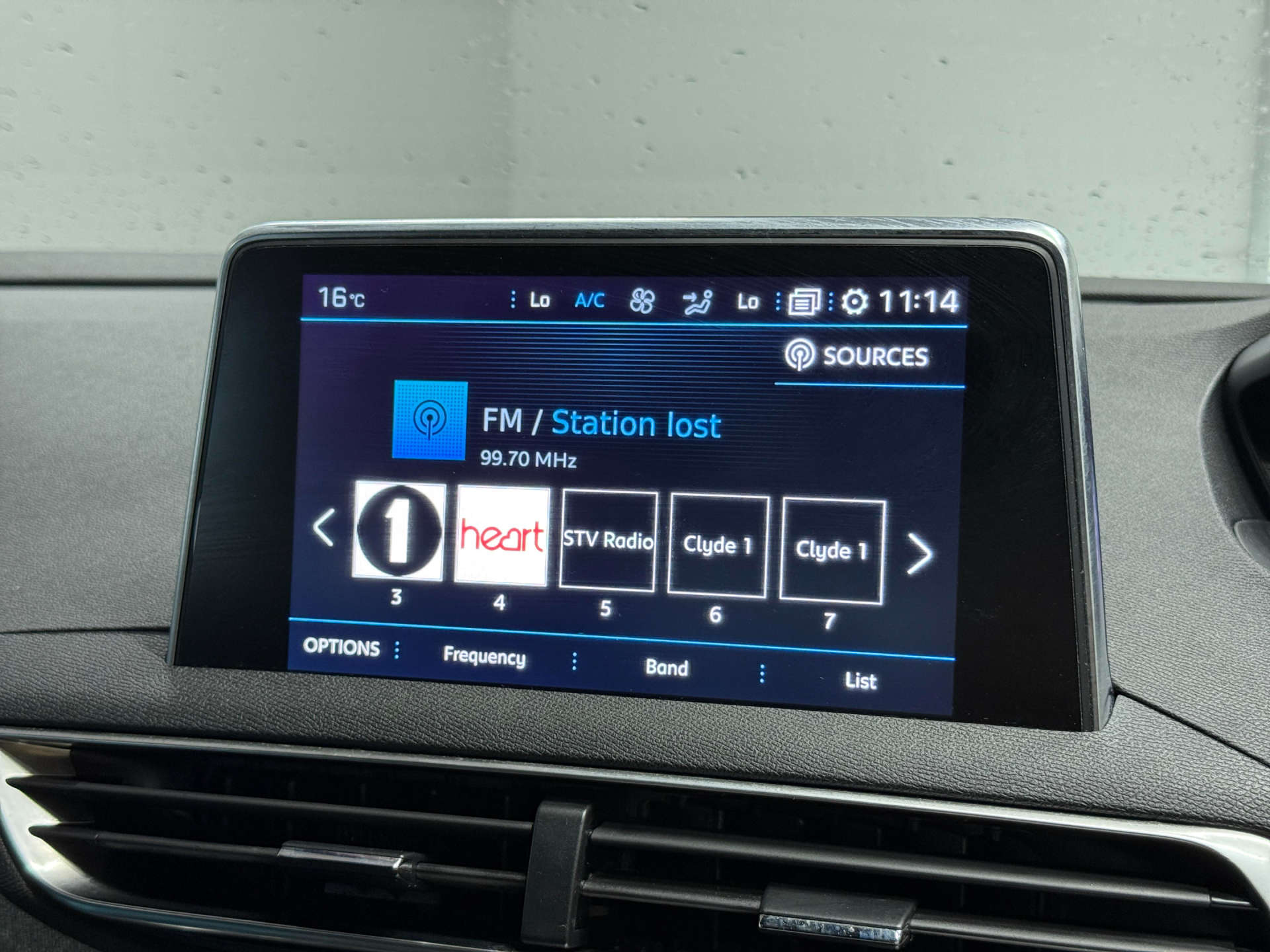 2019 PEUGEOT 1.5 3008 GT Line Premium Blue HDi S/S 5dr - vehicle photo 21 for sale on PureCar