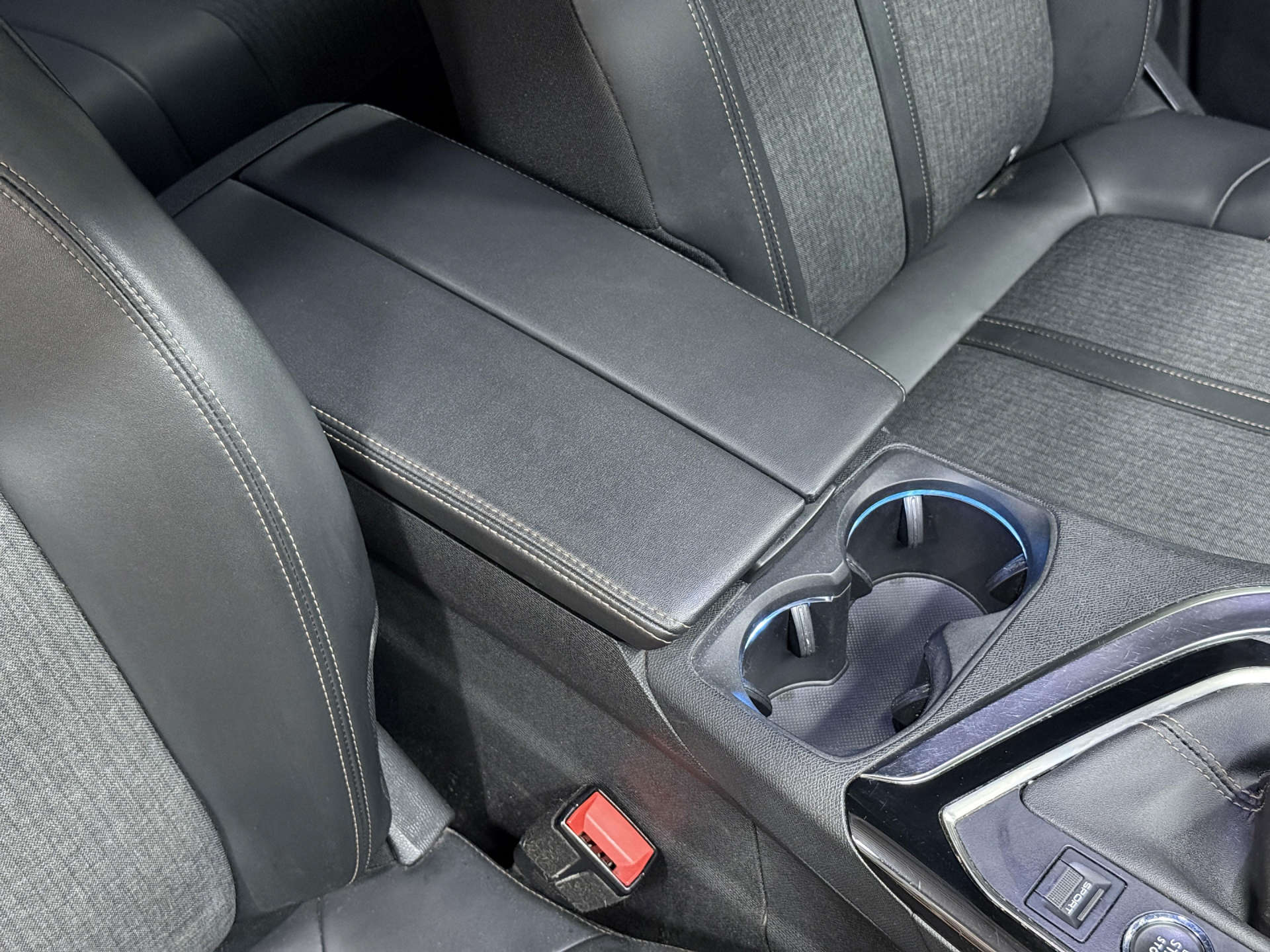 2019 PEUGEOT 1.5 3008 GT Line Premium Blue HDi S/S 5dr - vehicle photo 23 for sale on PureCar