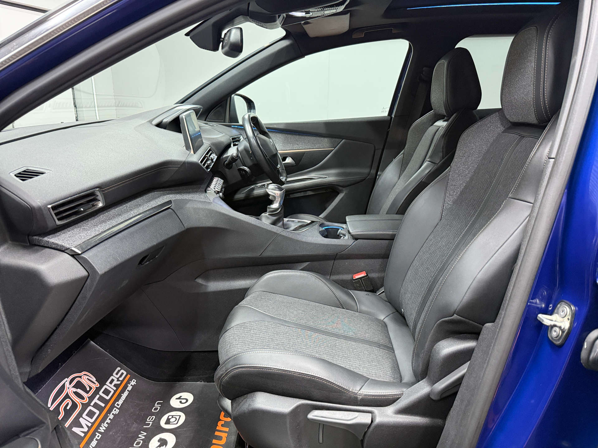 2019 PEUGEOT 1.5 3008 GT Line Premium Blue HDi S/S 5dr - vehicle photo 26 for sale on PureCar