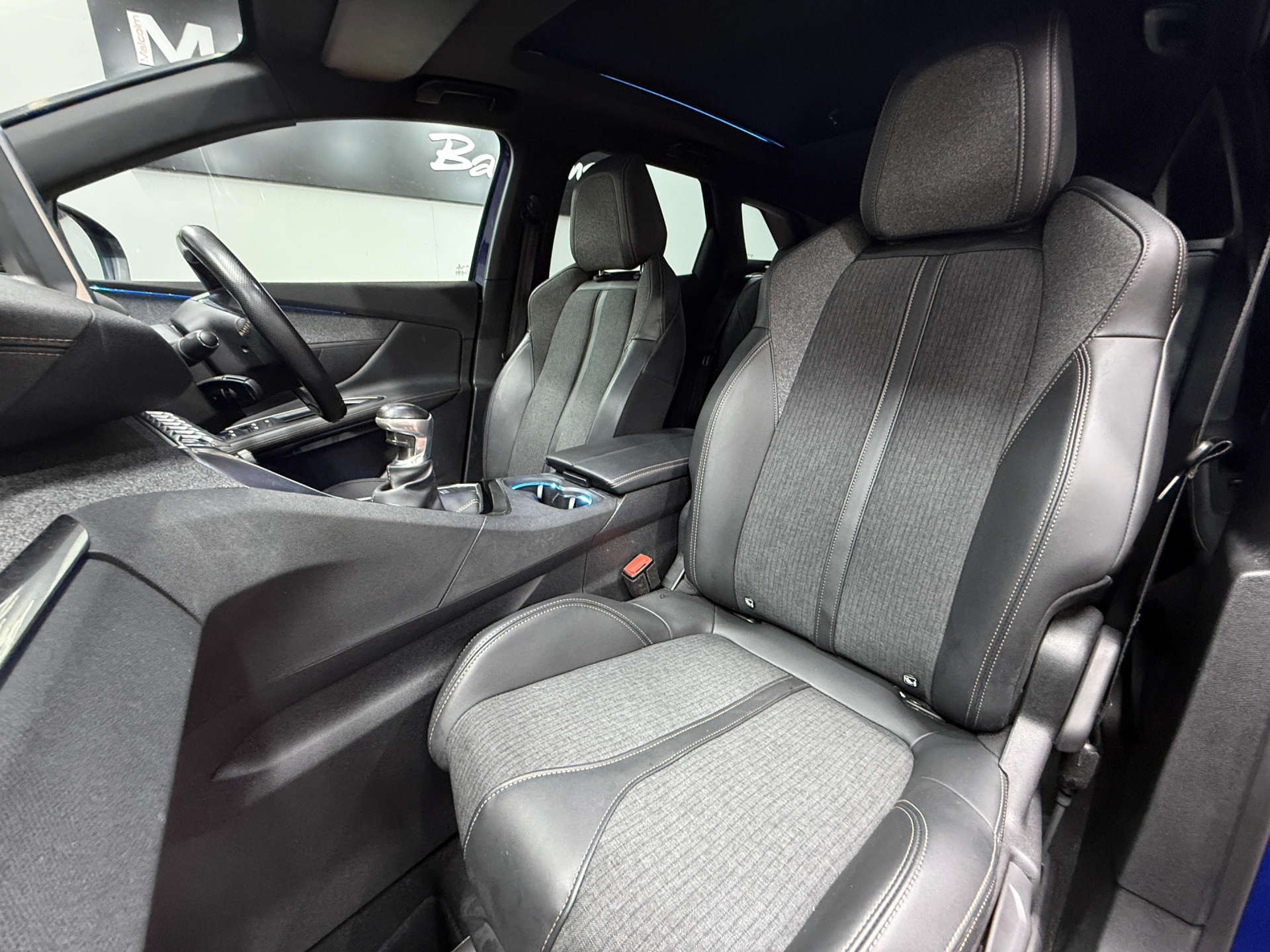 2019 PEUGEOT 1.5 3008 GT Line Premium Blue HDi S/S 5dr - vehicle photo 29 for sale on PureCar