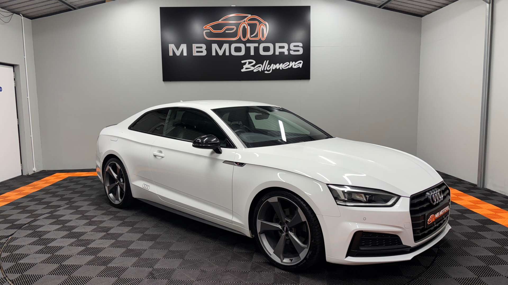 Main Car Image