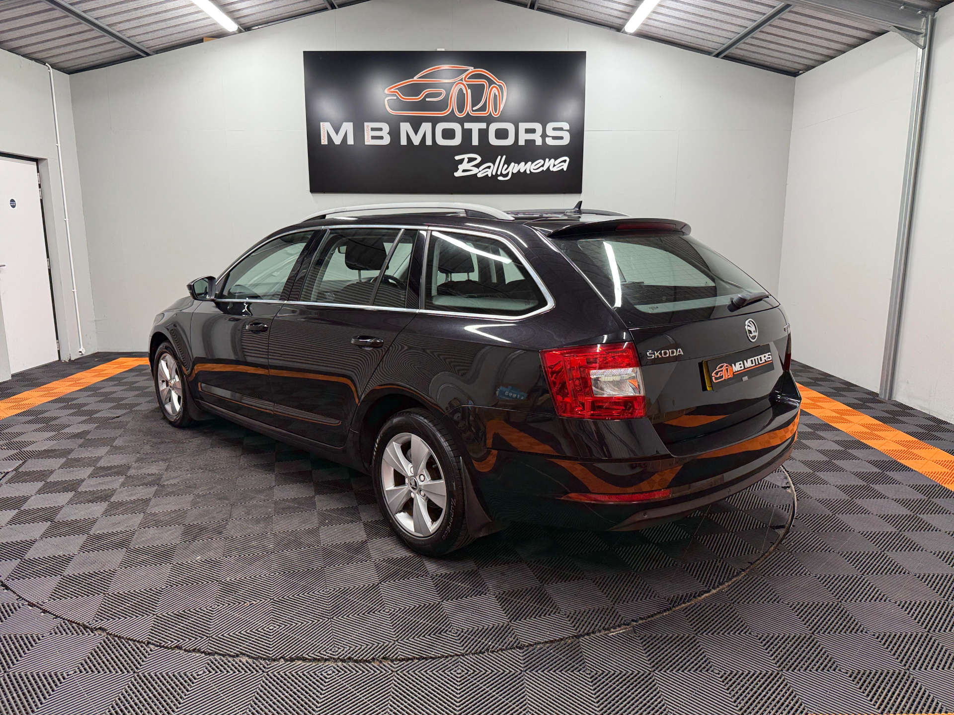 2019 SKODA OCTAVIA 1.6 Octavia SE Technology TDI 5dr - vehicle photo 6 for sale on PureCar