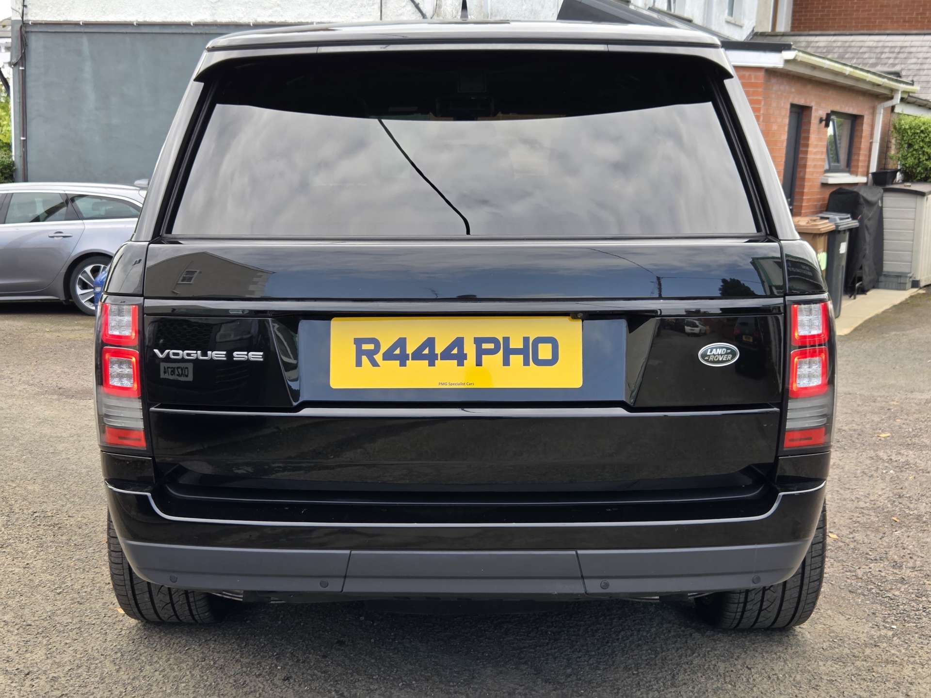 2015 Land Rover Range Rover 3.0 Range Rover Vogue SE TDV6 Auto 4WD 5dr - vehicle photo 3 for sale on PureCar