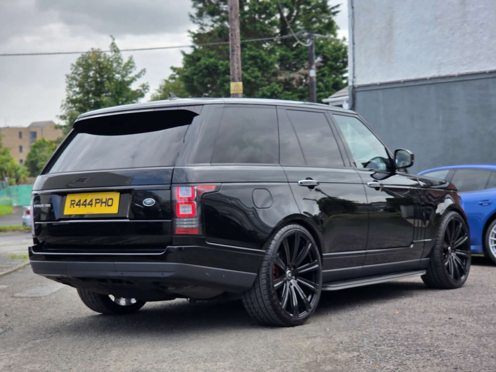 2015 Land Rover Range Rover 3.0 Range Rover Vogue SE TDV6 Auto 4WD 5dr - vehicle photo 4 for sale on PureCar