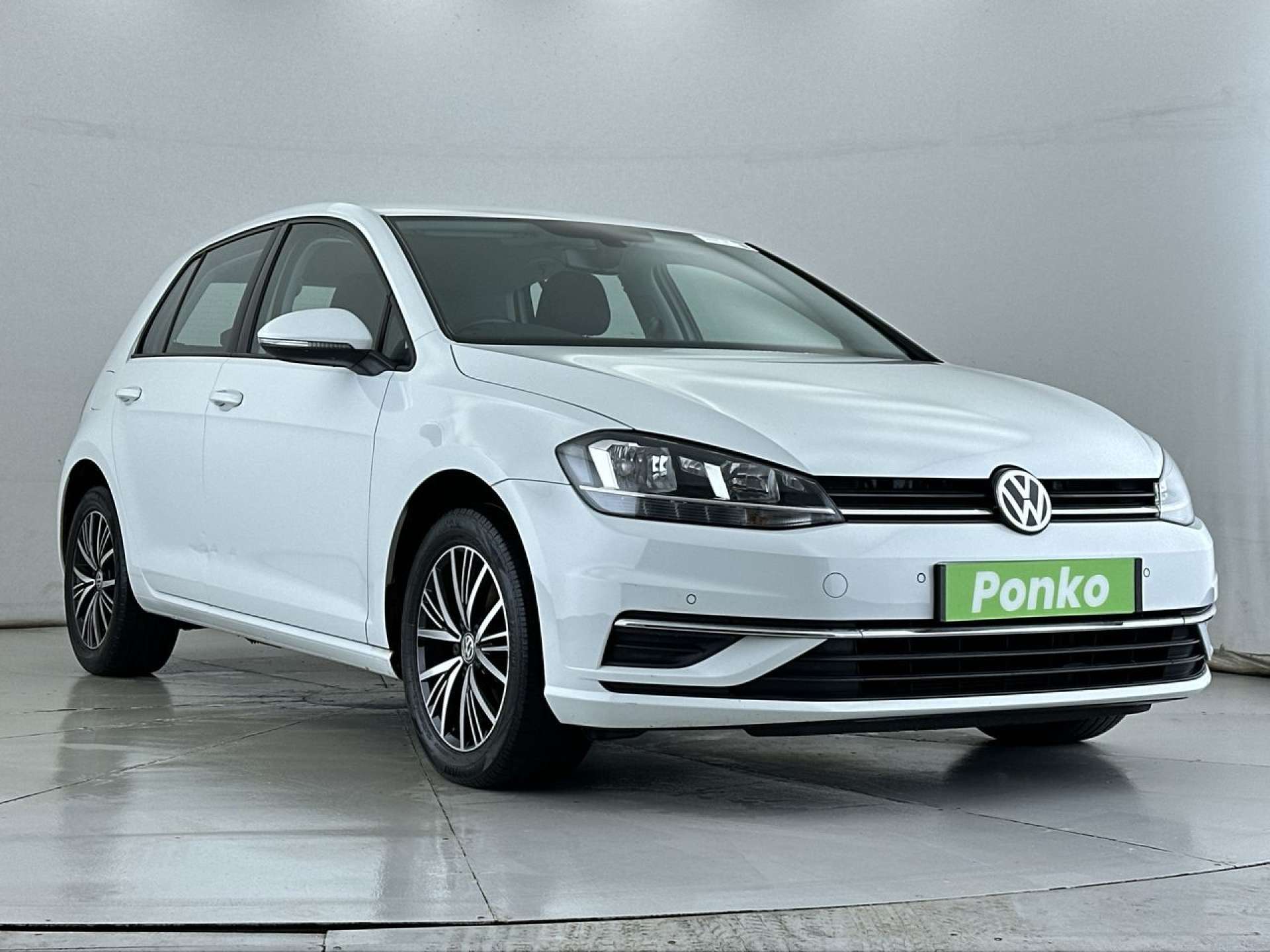 2017 Volkswagen Golf 1.4 TSI SE Nav (s/s) Hatchback 5d