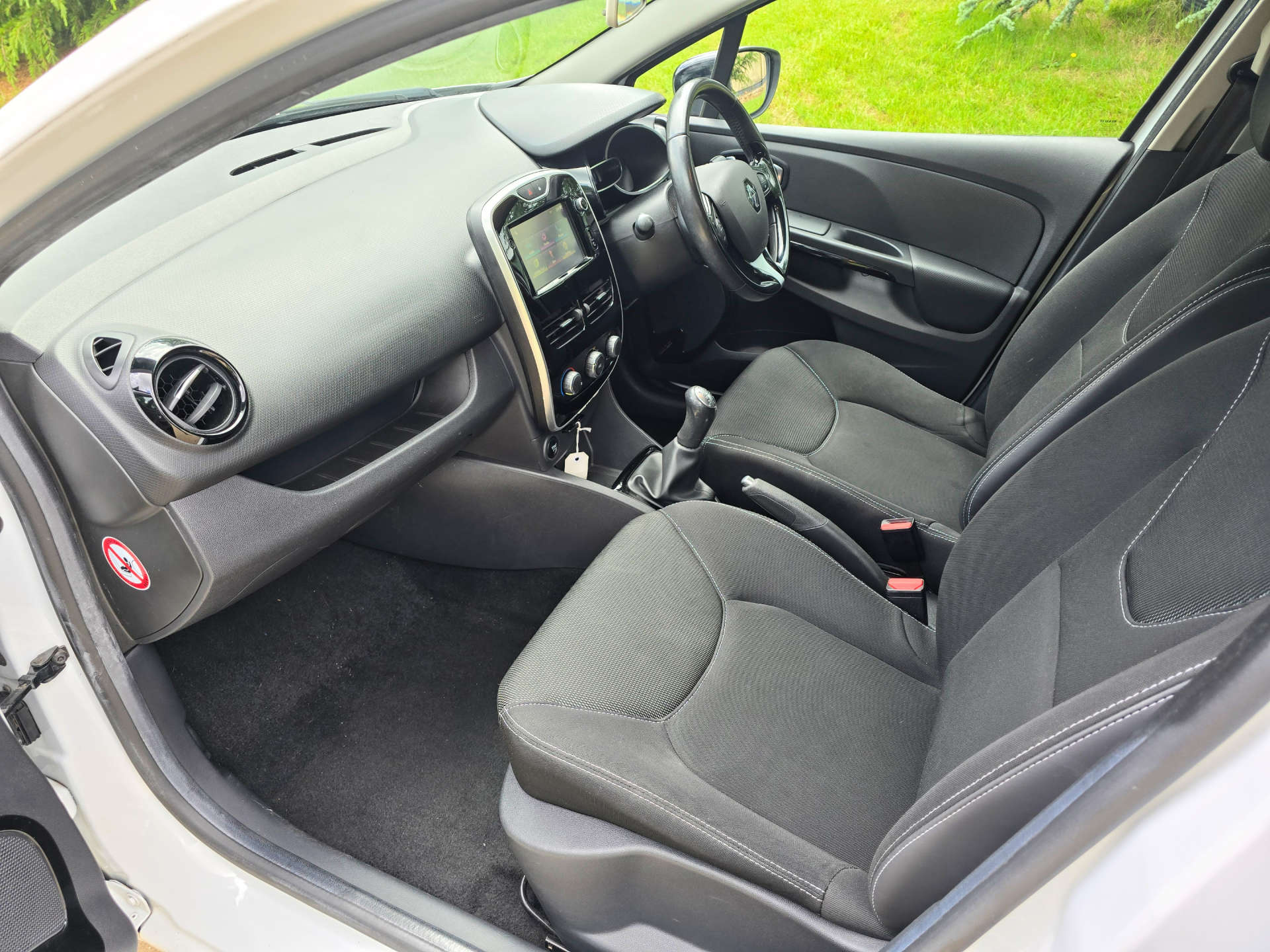 RENAULT CLIO 1.1 Clio Dynamique Nav 16v 5dr #10