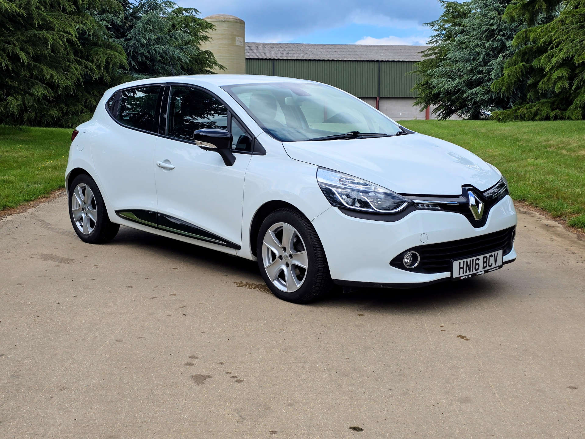 RENAULT CLIO 1.1 Clio Dynamique Nav 16v 5dr #12