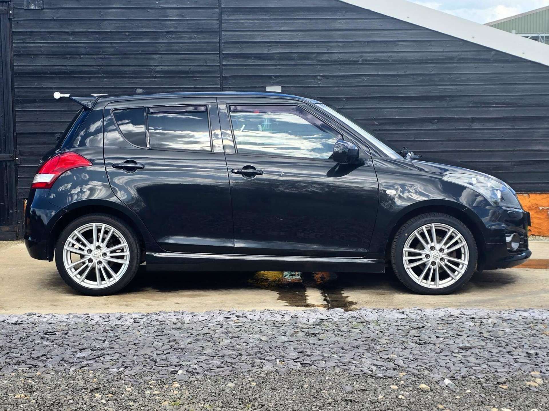 Suzuki SWIFT 1.6 Sport #1