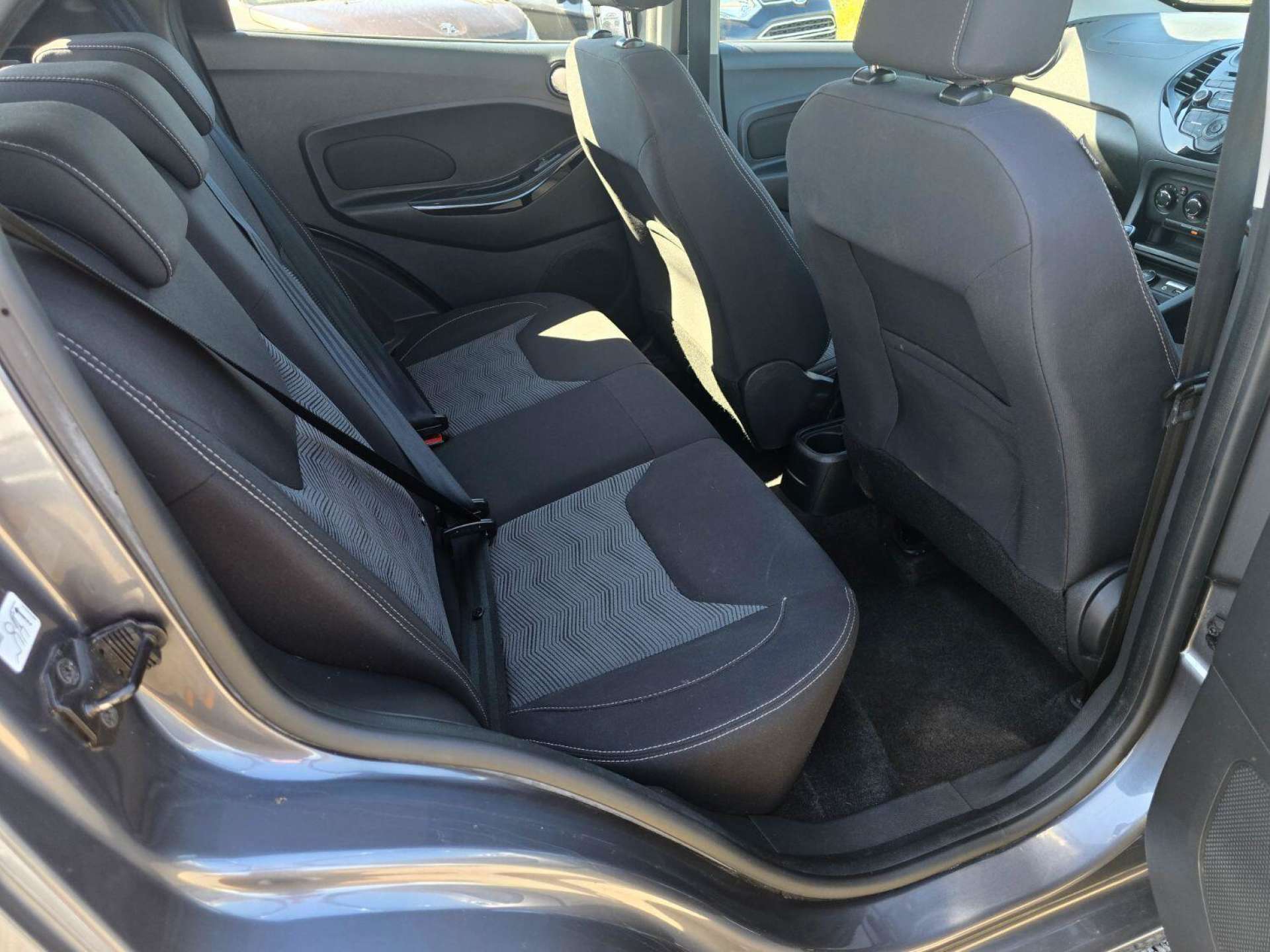 Ford KA+ 1.2 Ti-VCT Zetec #10