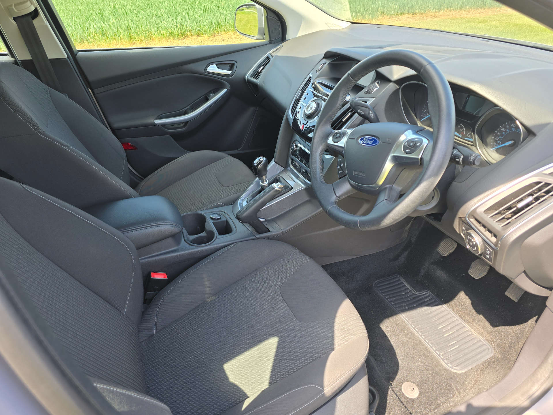 Ford FOCUS 1.0 Focus Titanium T 5dr #9