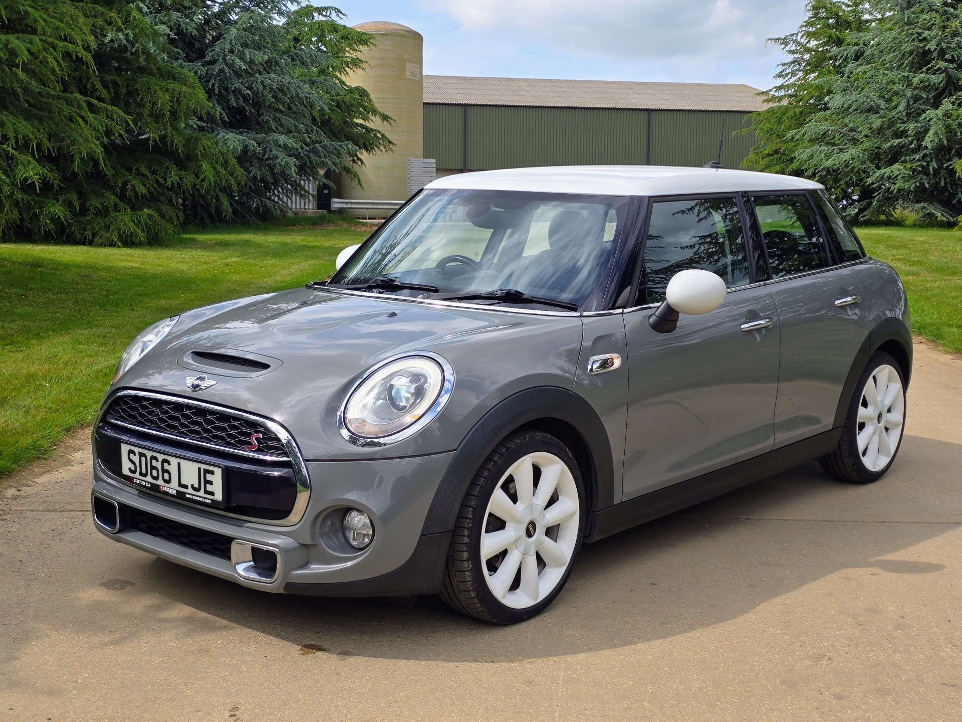 MINI HATCH 2.0 5-Door Hatch Cooper S #32