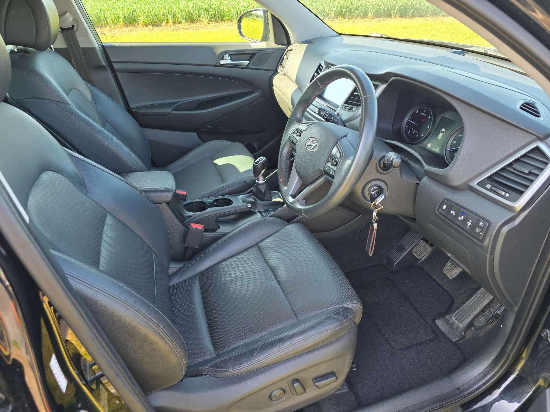 Hyundai TUCSON 1.7 CRDi Blue Drive Premium #8