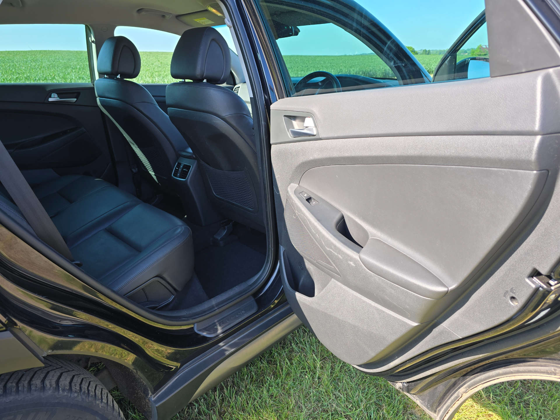 Hyundai TUCSON 1.7 CRDi Blue Drive Premium #10