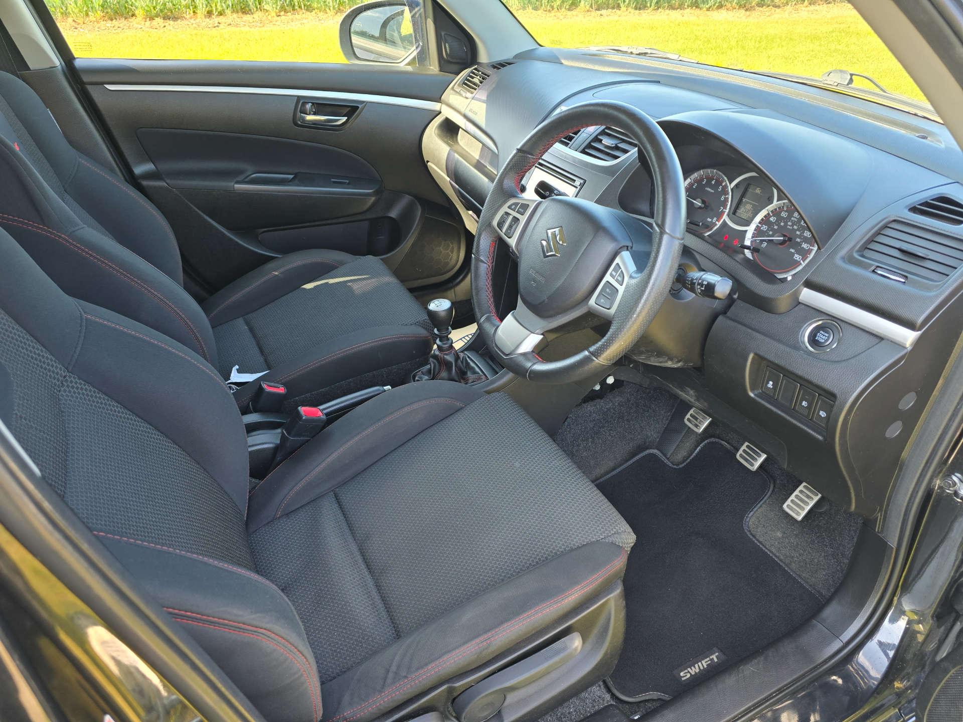 Suzuki SWIFT 1.6 Sport #9