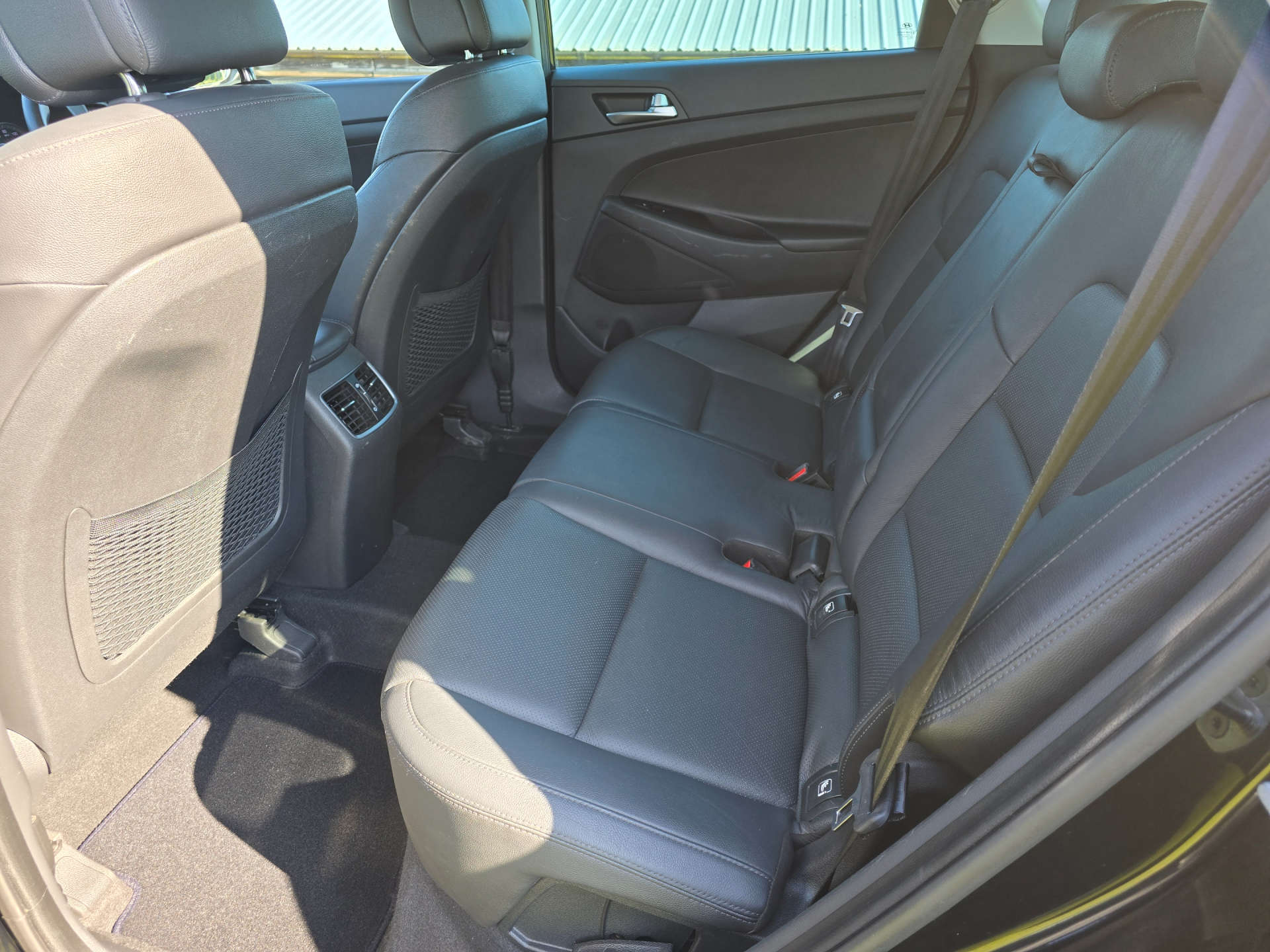 Hyundai TUCSON 1.7 CRDi Blue Drive Premium #14
