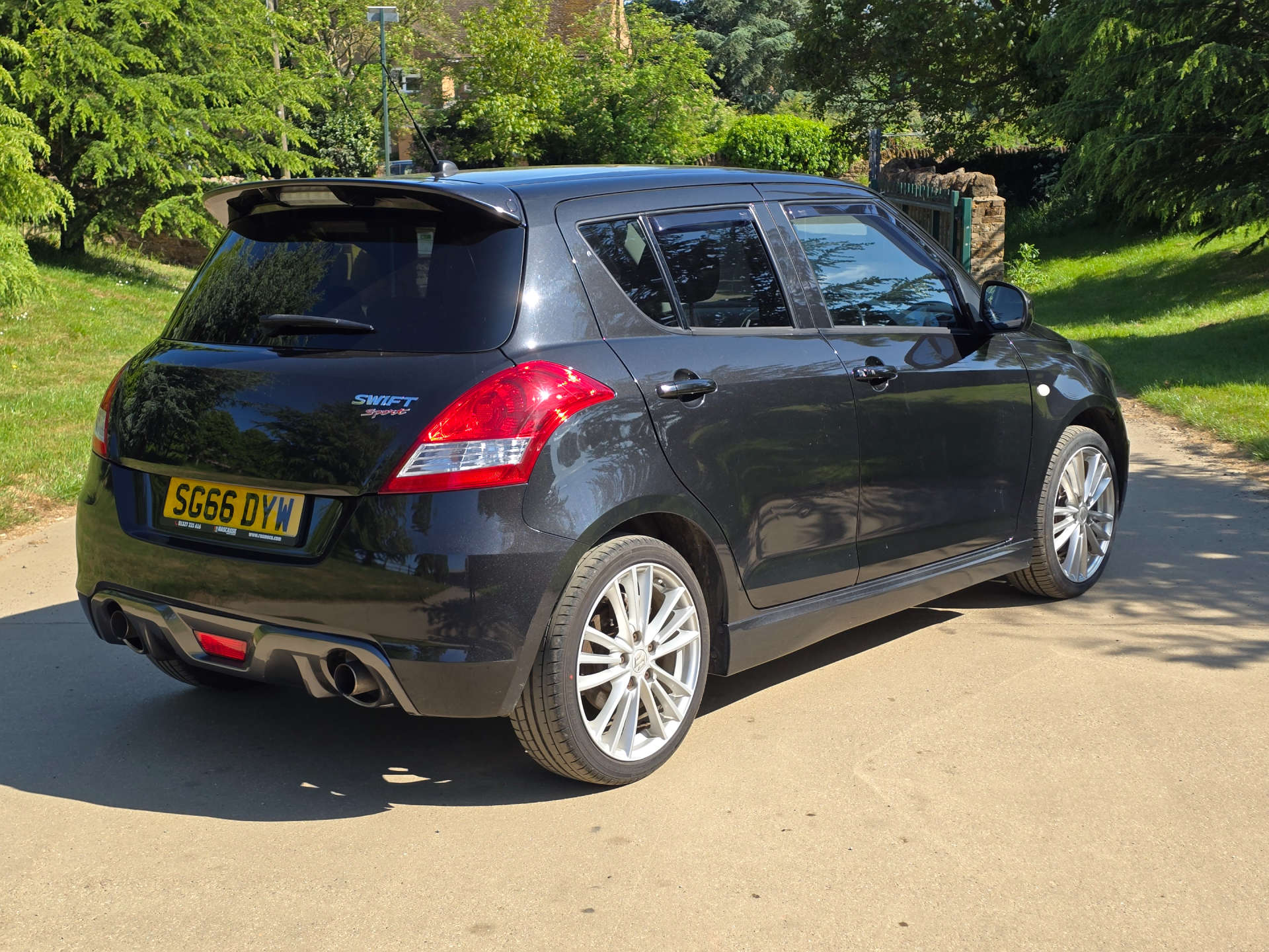 Suzuki SWIFT 1.6 Sport #20