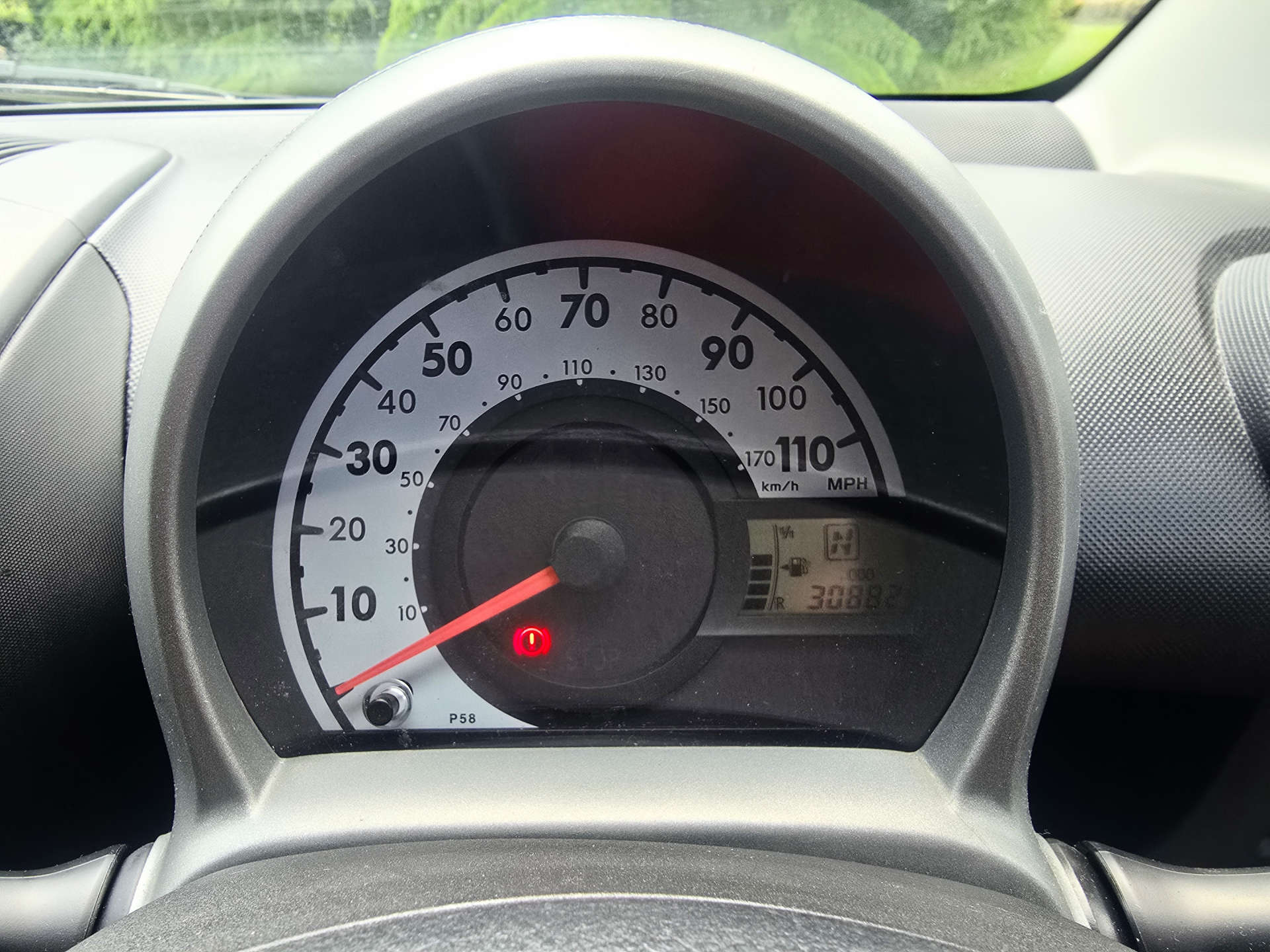 TOYOTA AYGO 1.0 Aygo VVT-i Ice Semi-Auto 5dr #9
