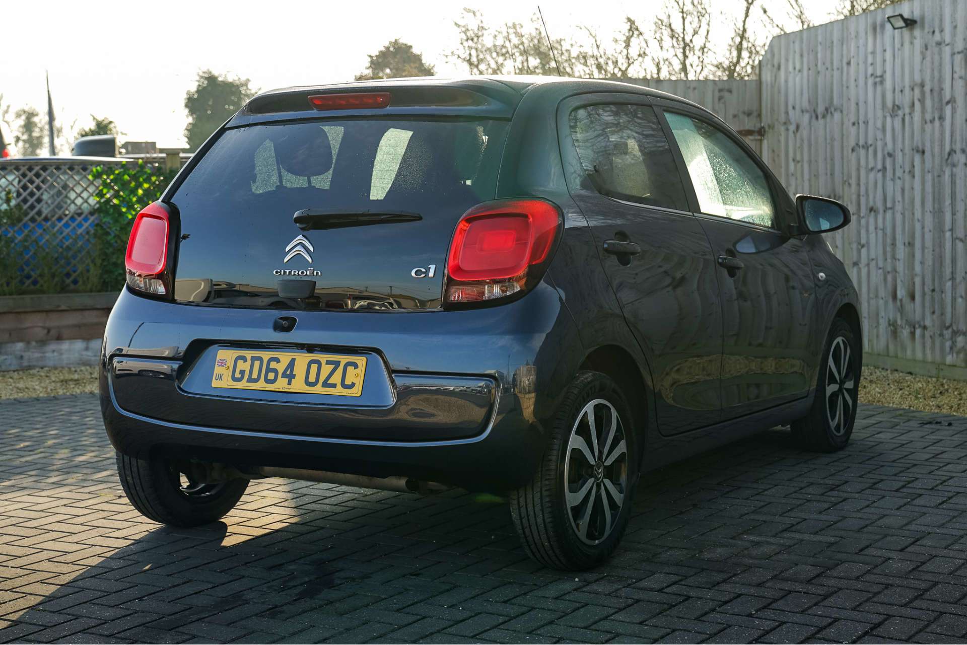 CITROEN C1 1.2 PURETECH FLAIR 5dr For Sale