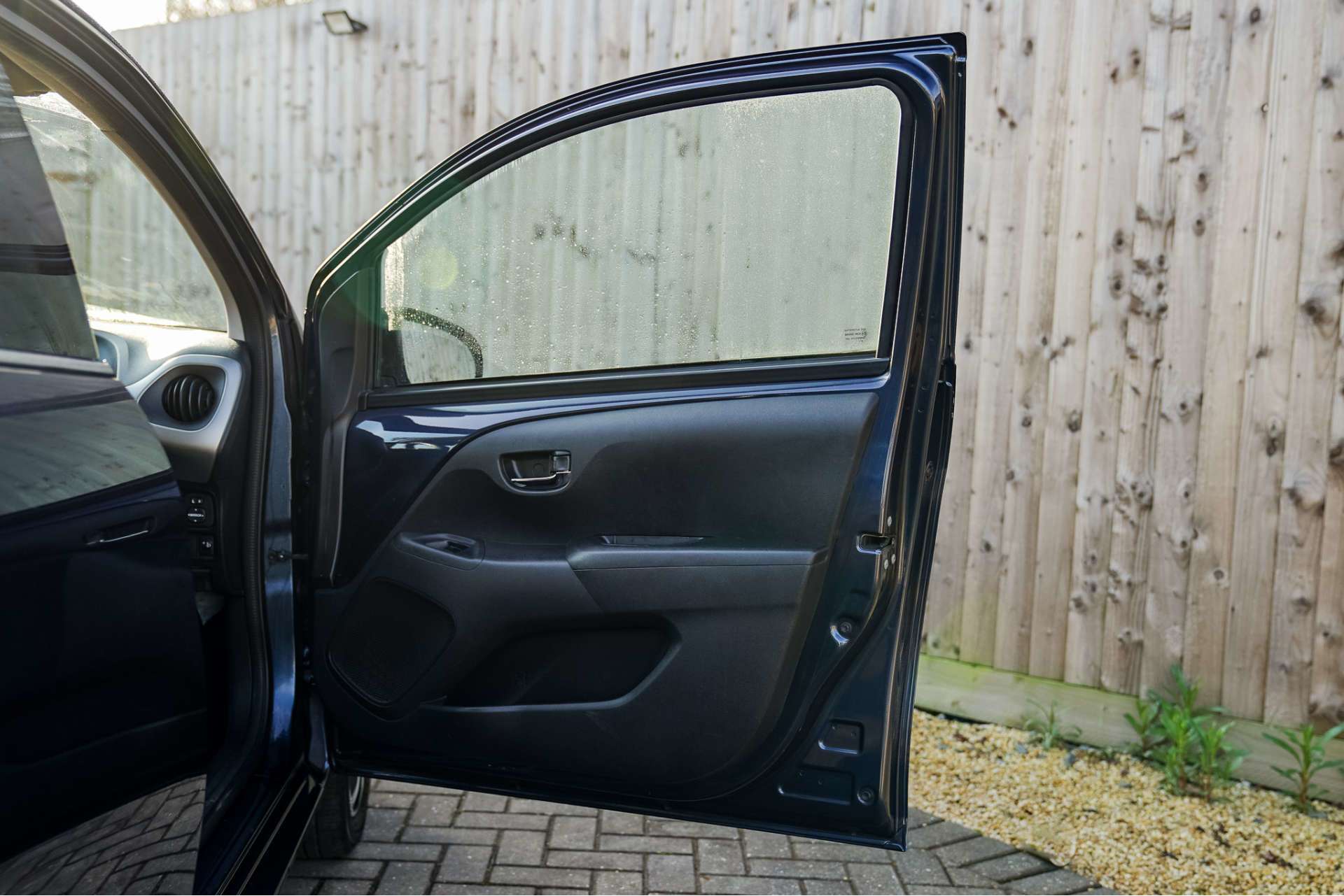 CITROEN C1 1.2 PURETECH FLAIR 5dr For Sale