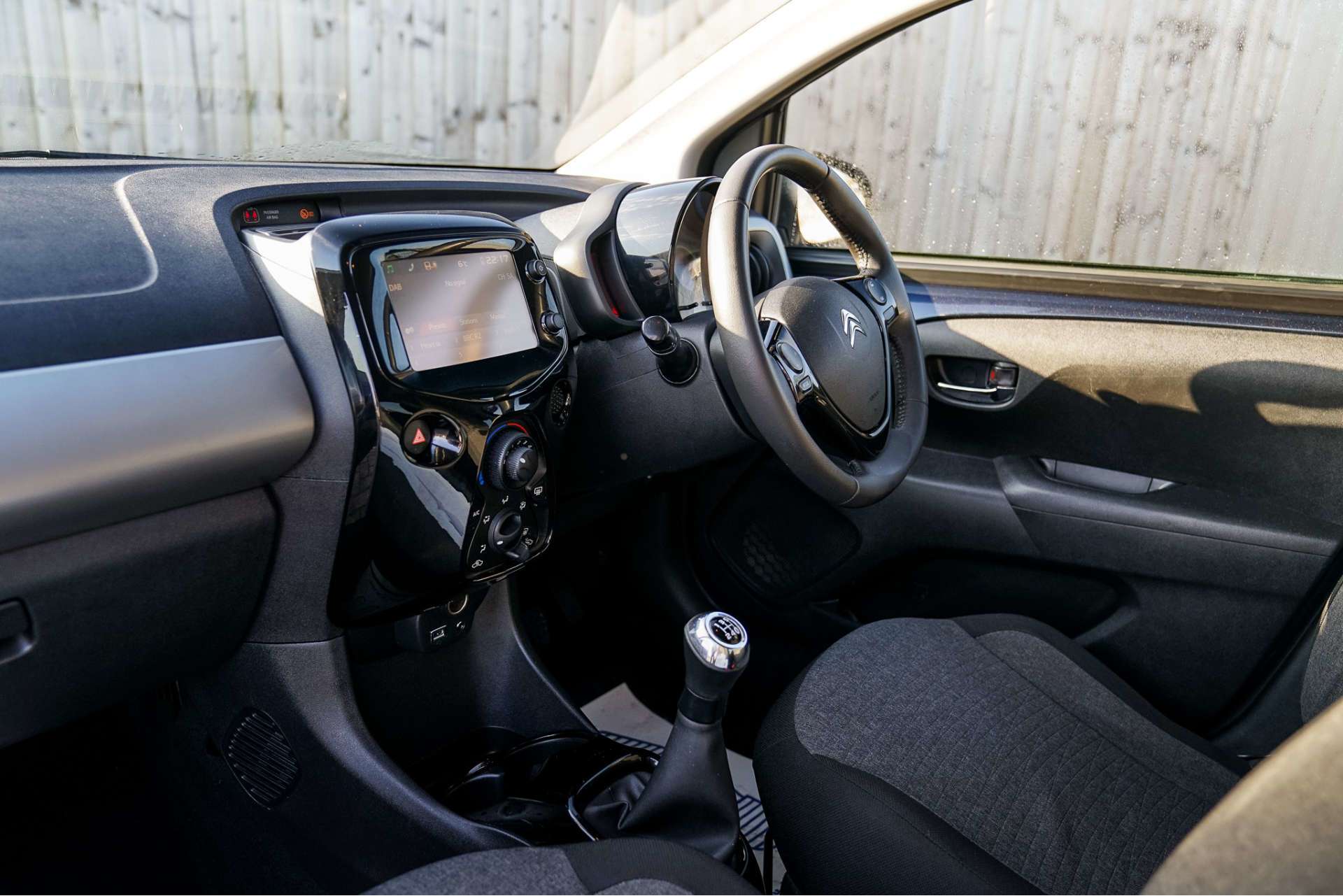 CITROEN C1 1.2 PURETECH FLAIR 5dr For Sale