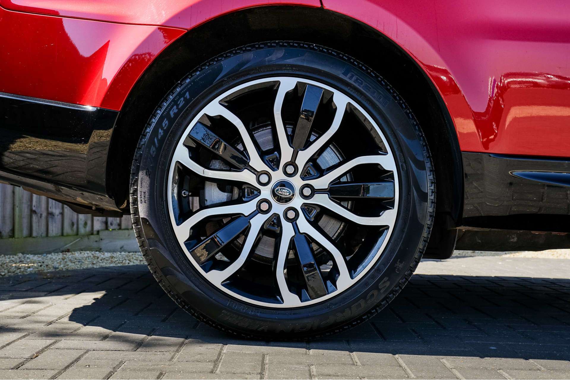 LAND ROVER RANGE ROVER SPORT 3.0 D300 MHEV HSE SUV 5dr Diesel Auto 4WD Euro 6 (s/s) (300 ps) For Sale