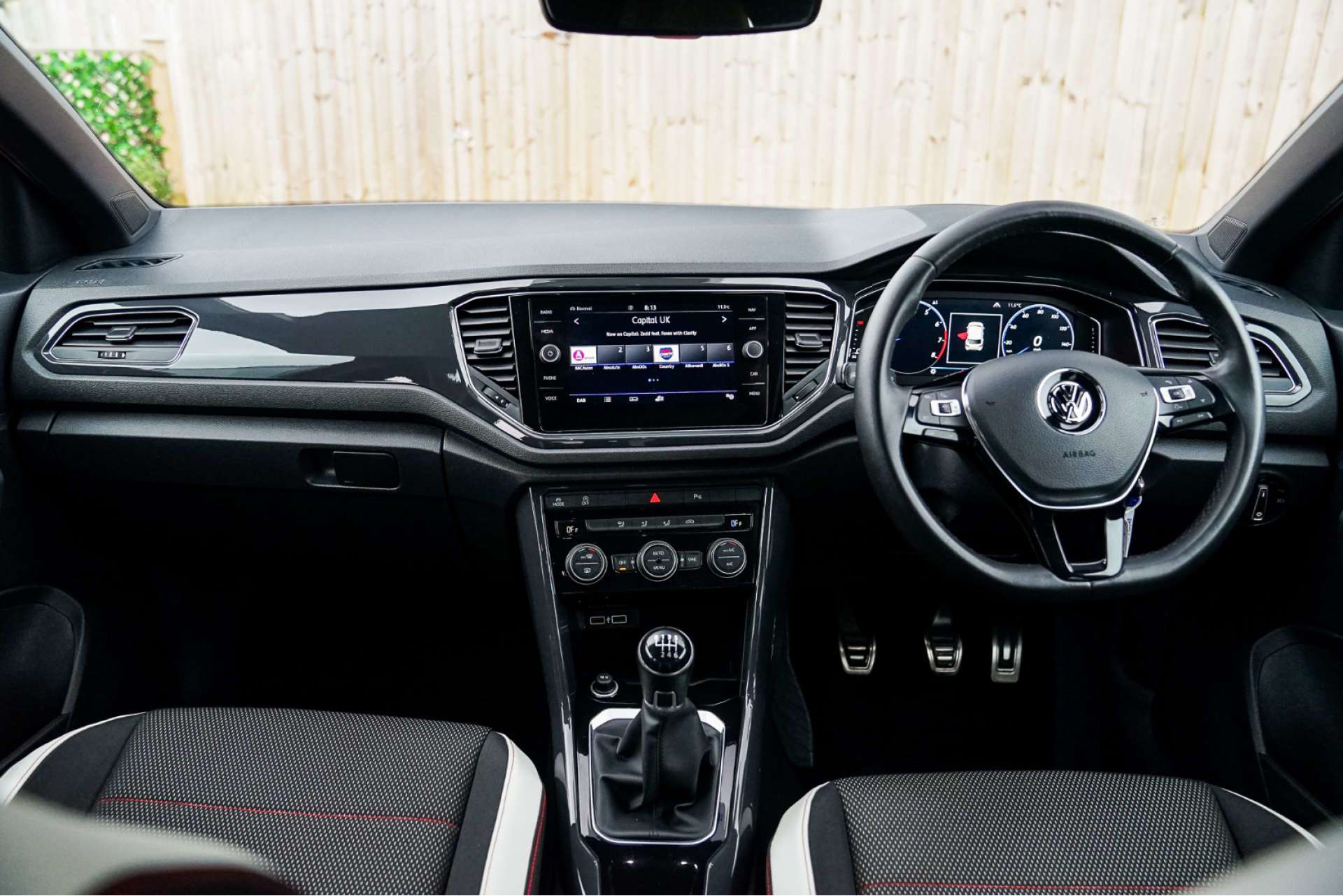 VOLKSWAGEN T-ROC 1.5 T-Roc SEL TSI Evo 5dr For Sale