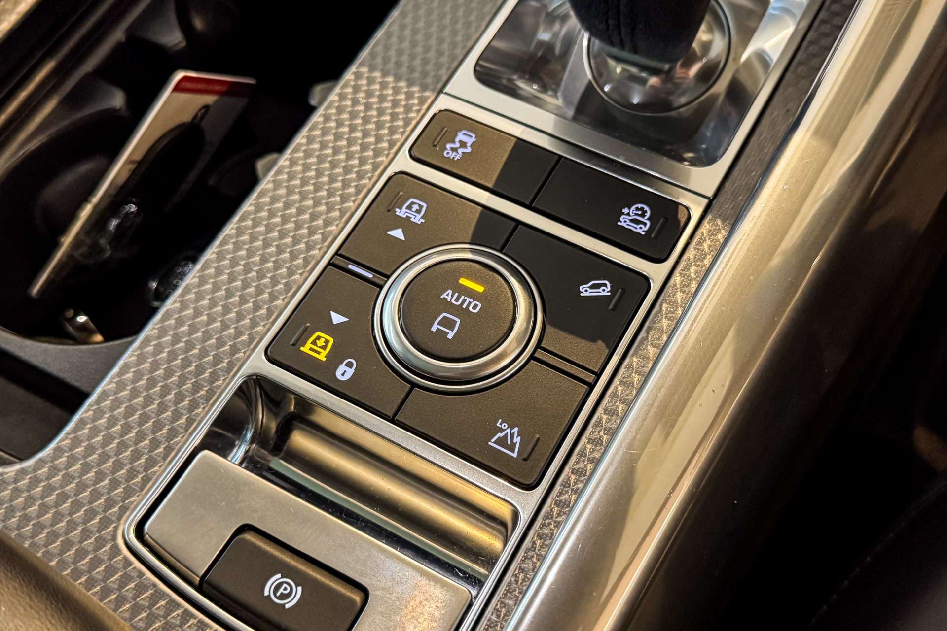 LAND ROVER RANGE ROVER SPORT 3.0 Range Rover Sport HST Auto 4WD 5dr For Sale