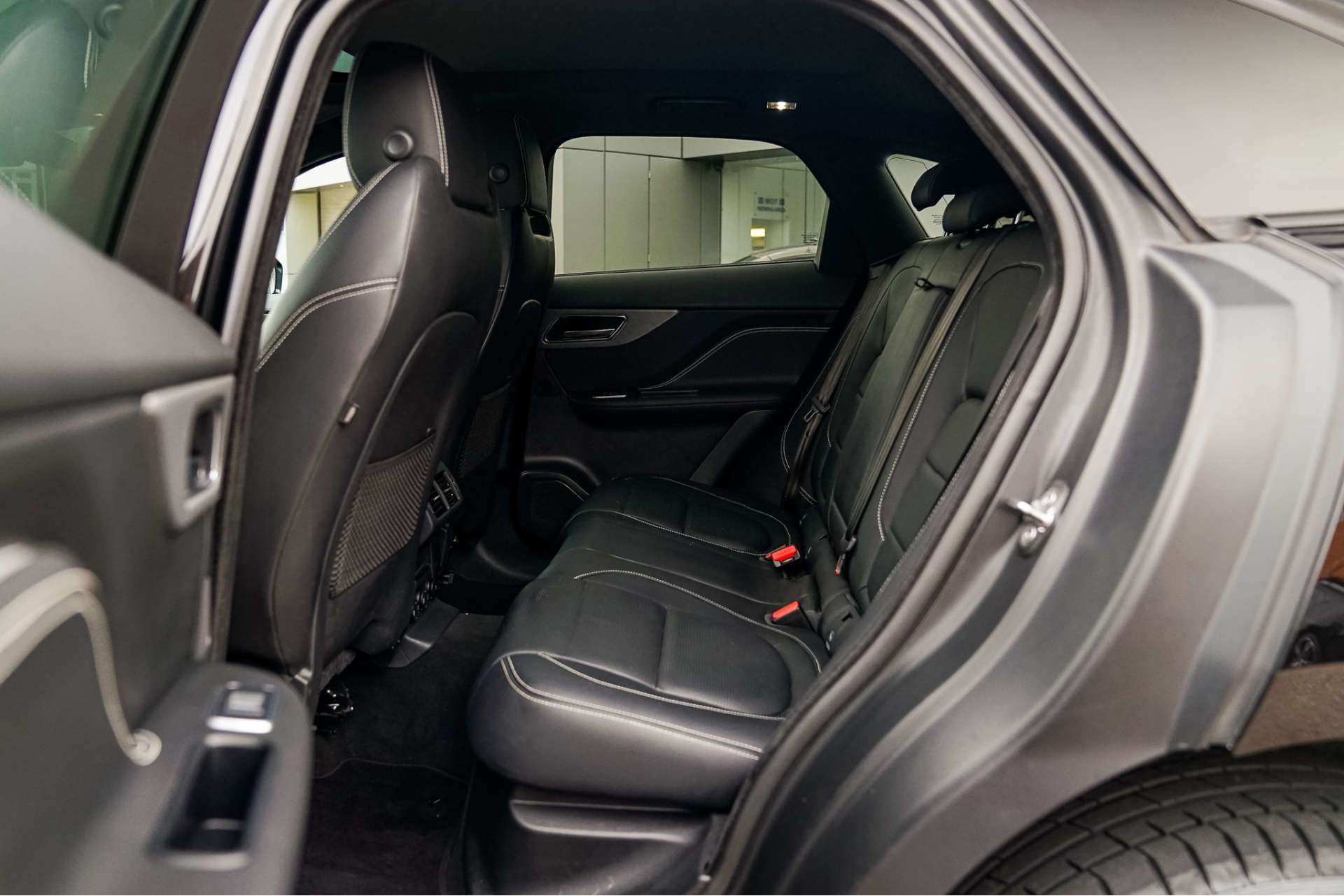 JAGUAR F-PACE 2.0 F-Pace Chequered Flag AWD D Auto 4WD 5dr For Sale