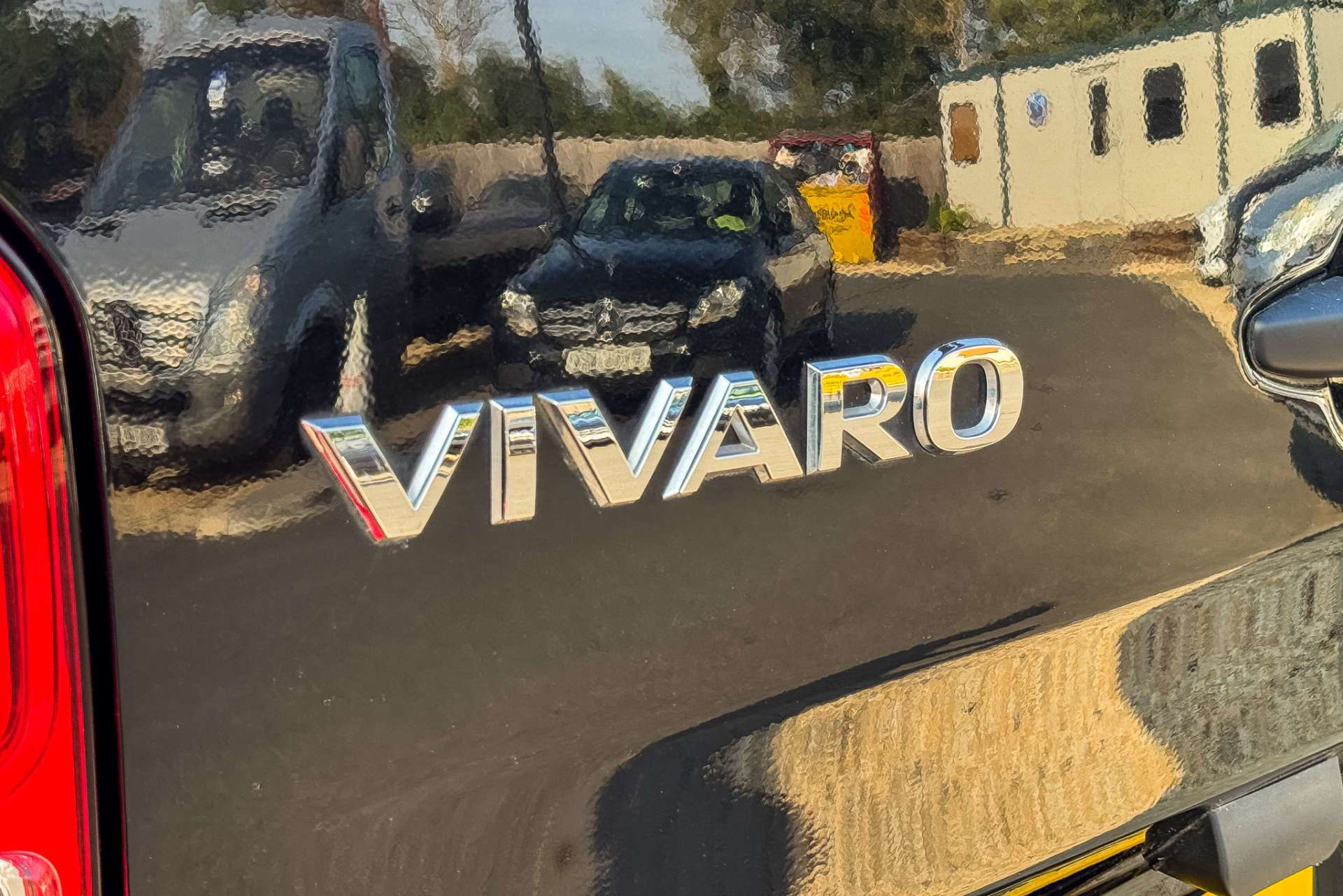 VAUXHALL VIVARO 2.0 Vivaro  F3100 Dynamic S/S Auto For Sale