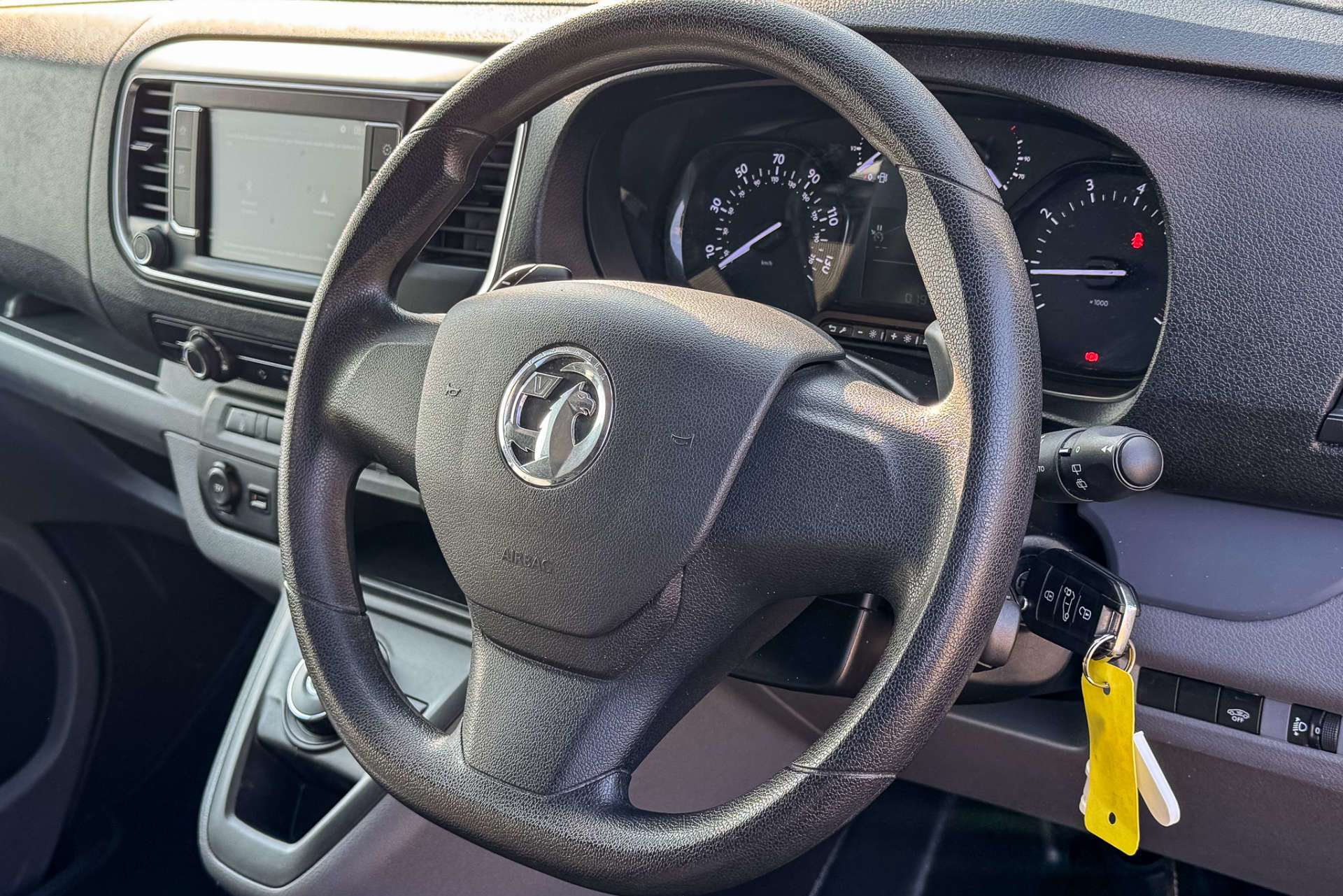 VAUXHALL VIVARO 2.0 Vivaro  F3100 Dynamic S/S Auto For Sale