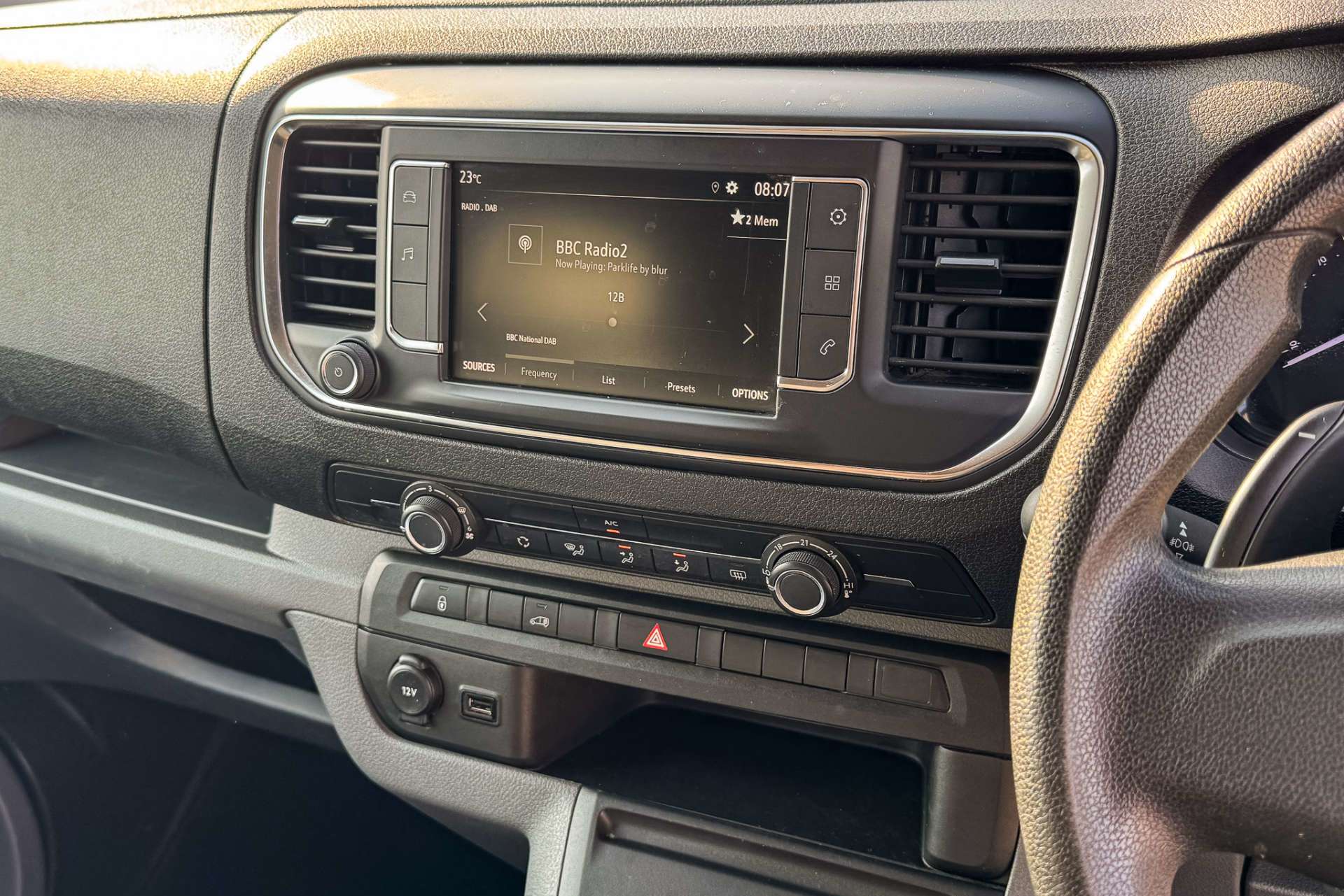 VAUXHALL VIVARO 2.0 Vivaro  F3100 Dynamic S/S Auto For Sale