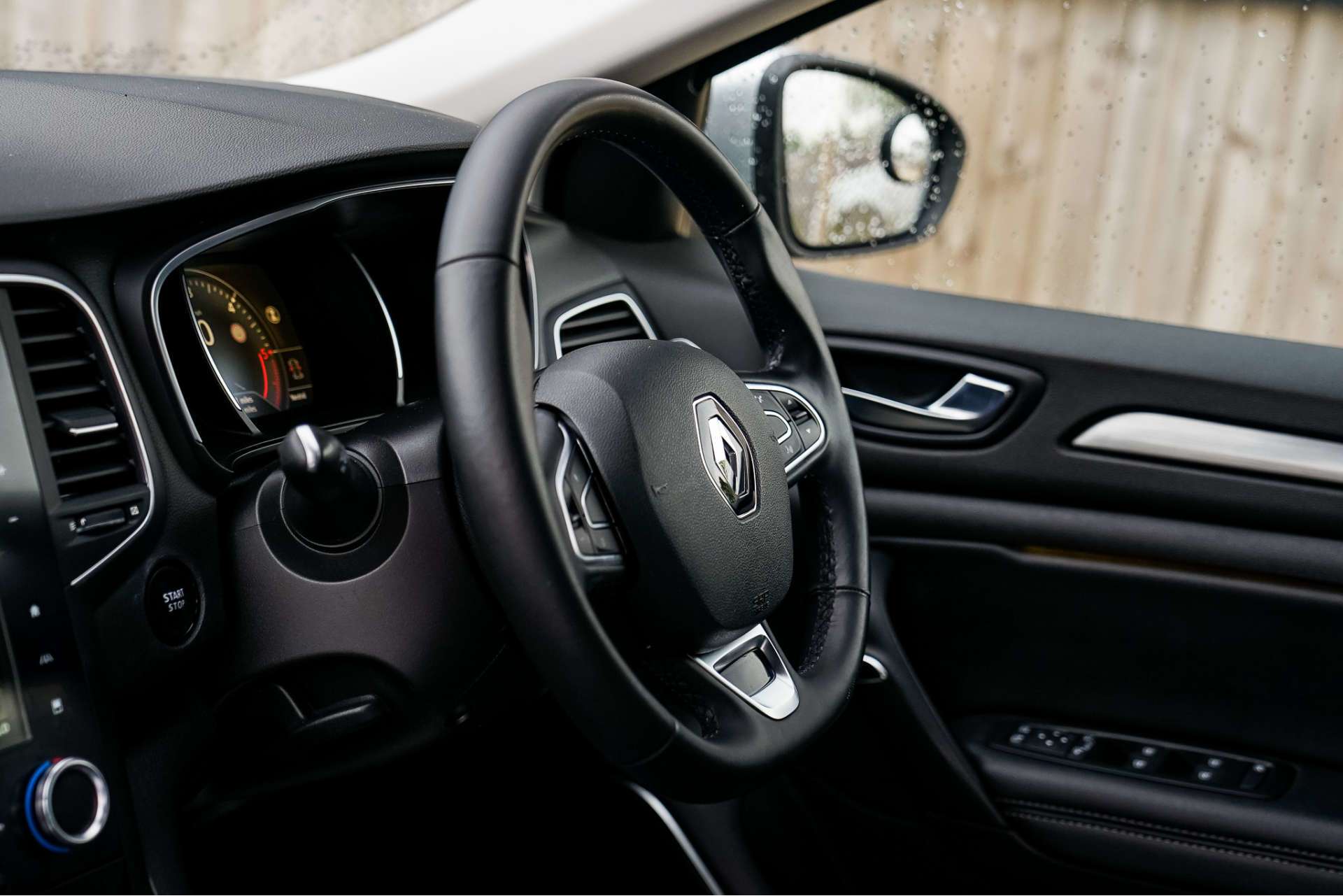 RENAULT MEGANE 1.5 Megane Signature Nav dCi 5dr For Sale