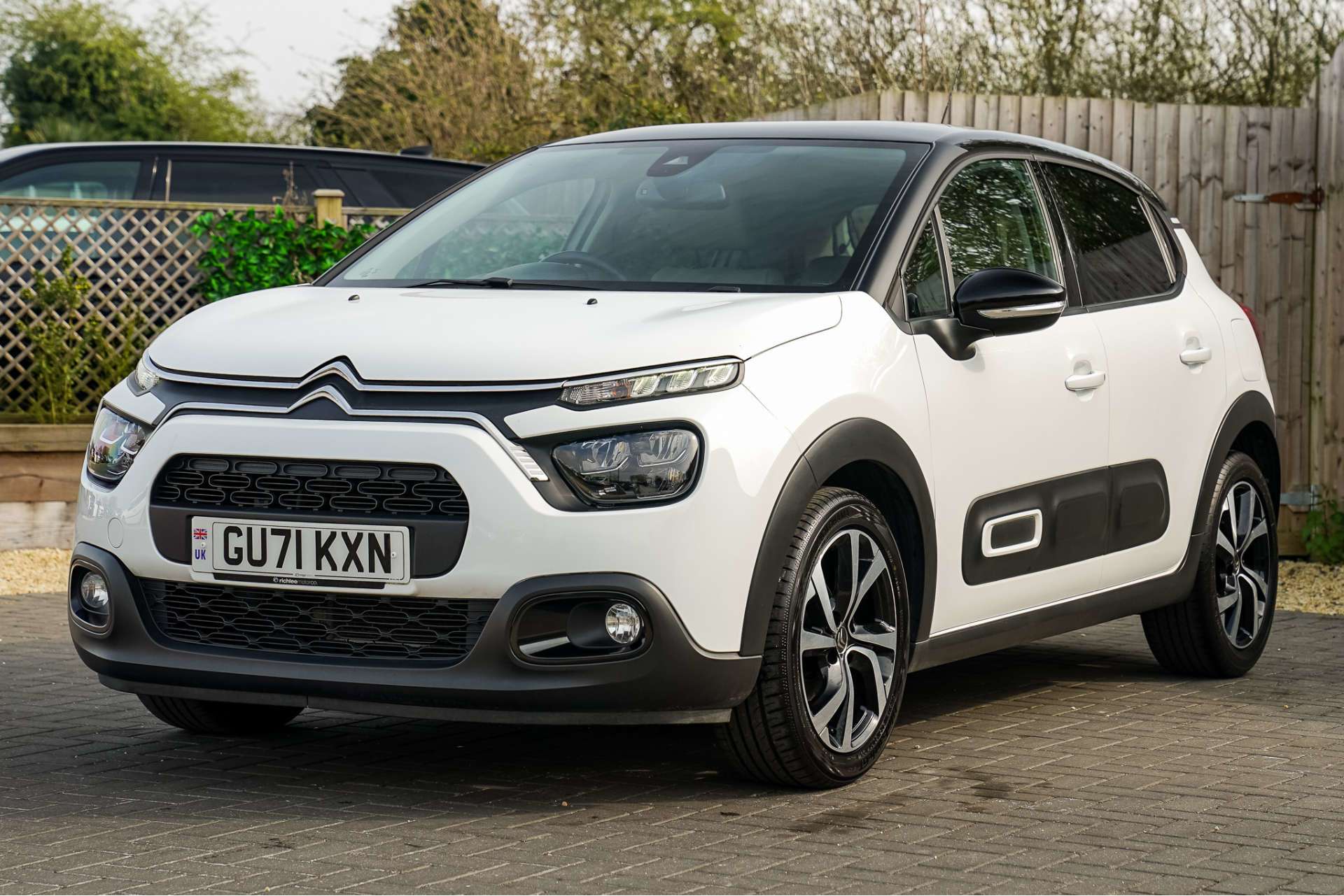 CITROEN C3 1.2 C3 Shine+ PureTech S/S 5dr For Sale