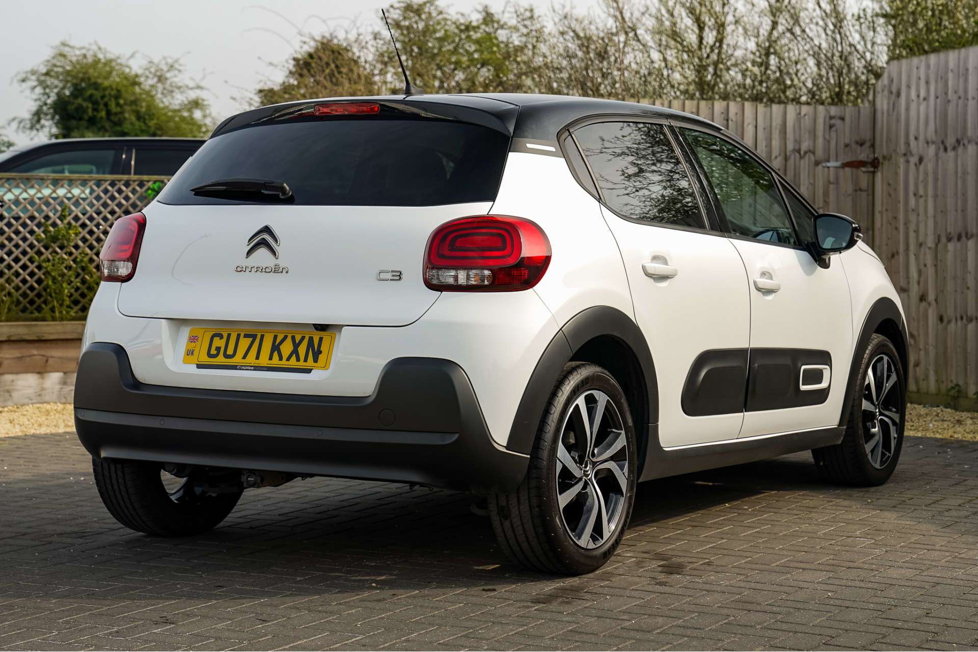 CITROEN C3 1.2 C3 Shine+ PureTech S/S 5dr For Sale