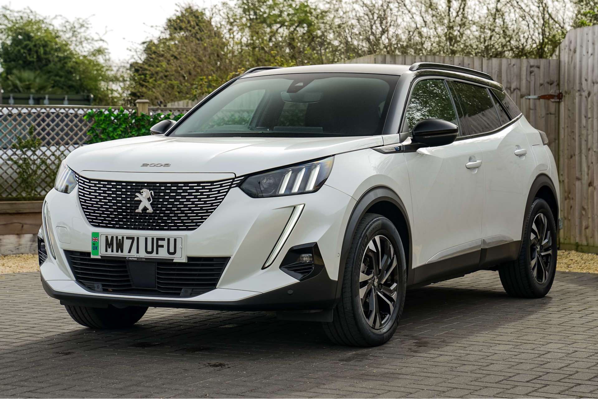 PEUGEOT 2008 2008 GT EV 5dr For Sale