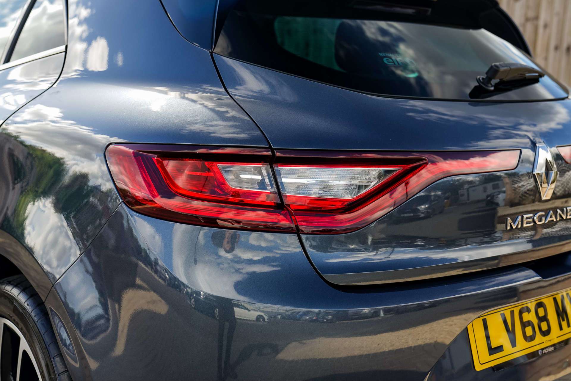 RENAULT MEGANE 1.5 Megane Iconic dCi 5dr For Sale