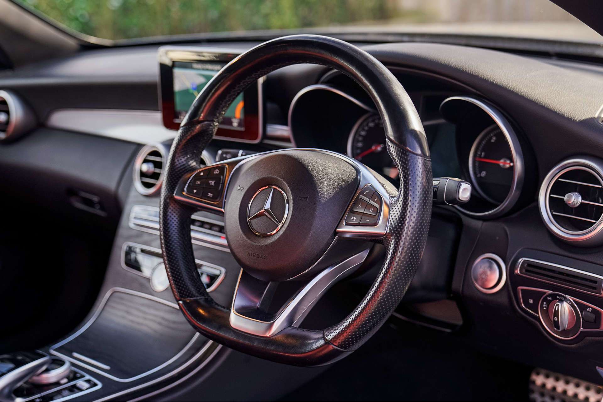 MERCEDES-BENZ C-Class 2.1 C 220 AMG Line D Auto 2dr For Sale