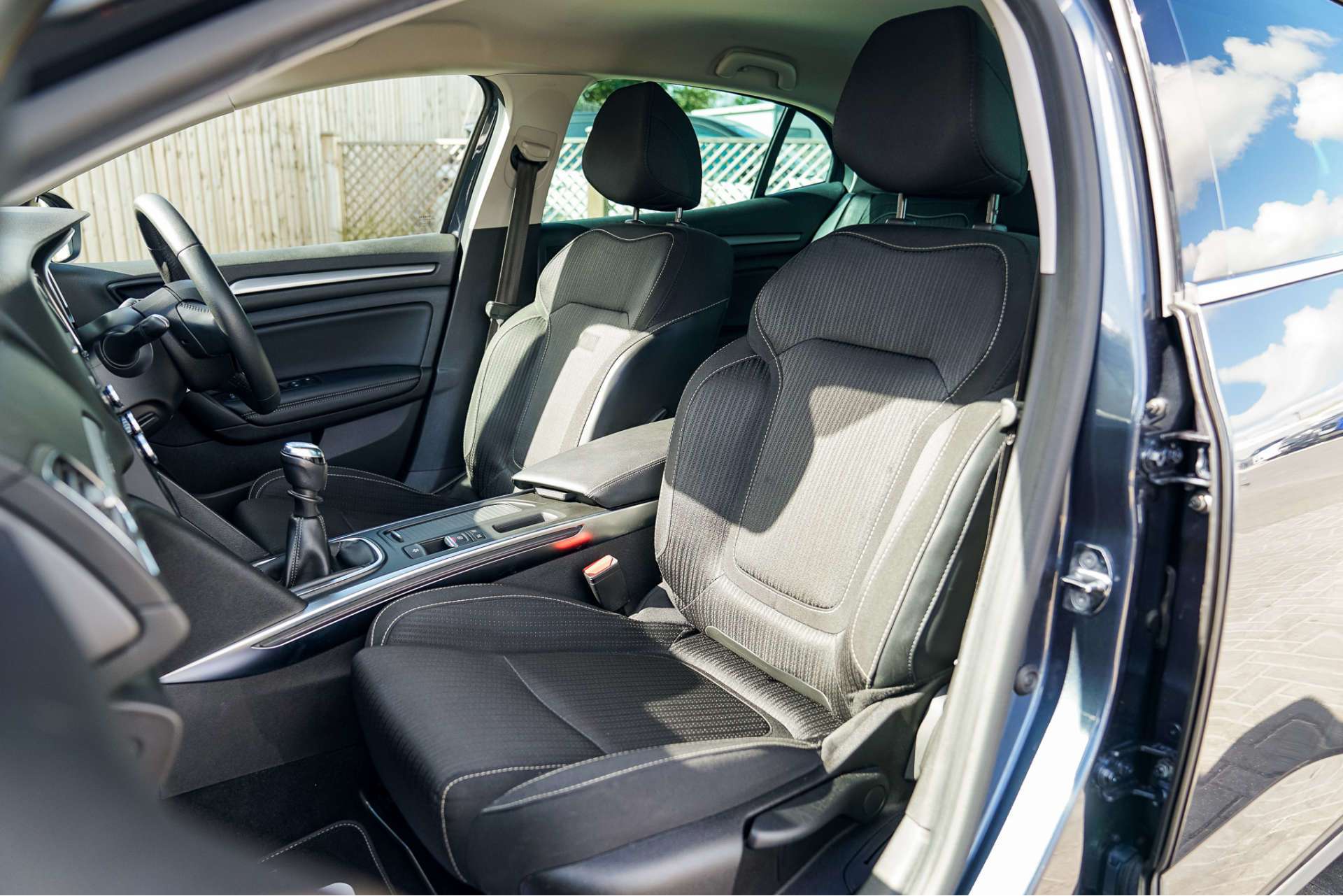 RENAULT MEGANE 1.5 Megane Iconic dCi 5dr For Sale