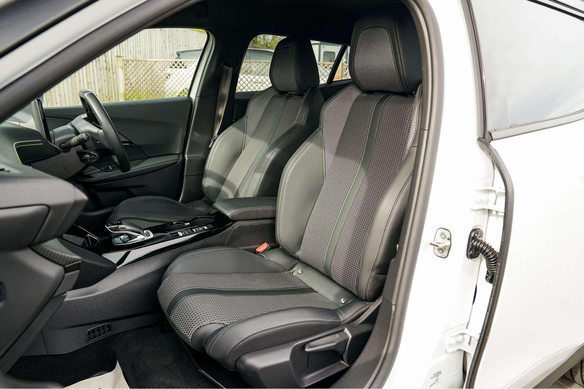 PEUGEOT 2008 2008 GT EV 5dr For Sale