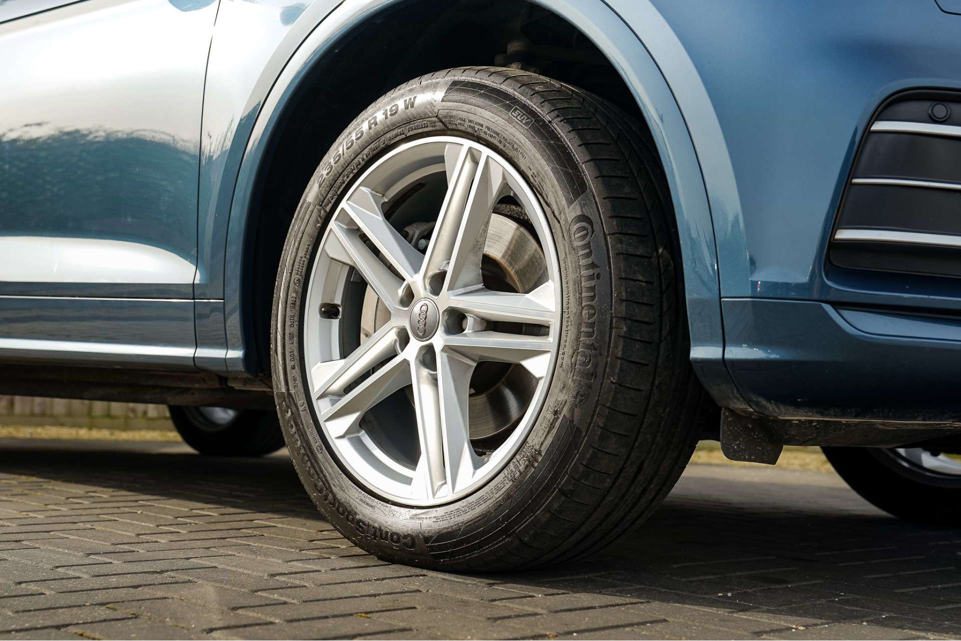 AUDI Q5 2.0 Q5 S Line TDI Quattro Semi-Auto 4WD 5dr For Sale