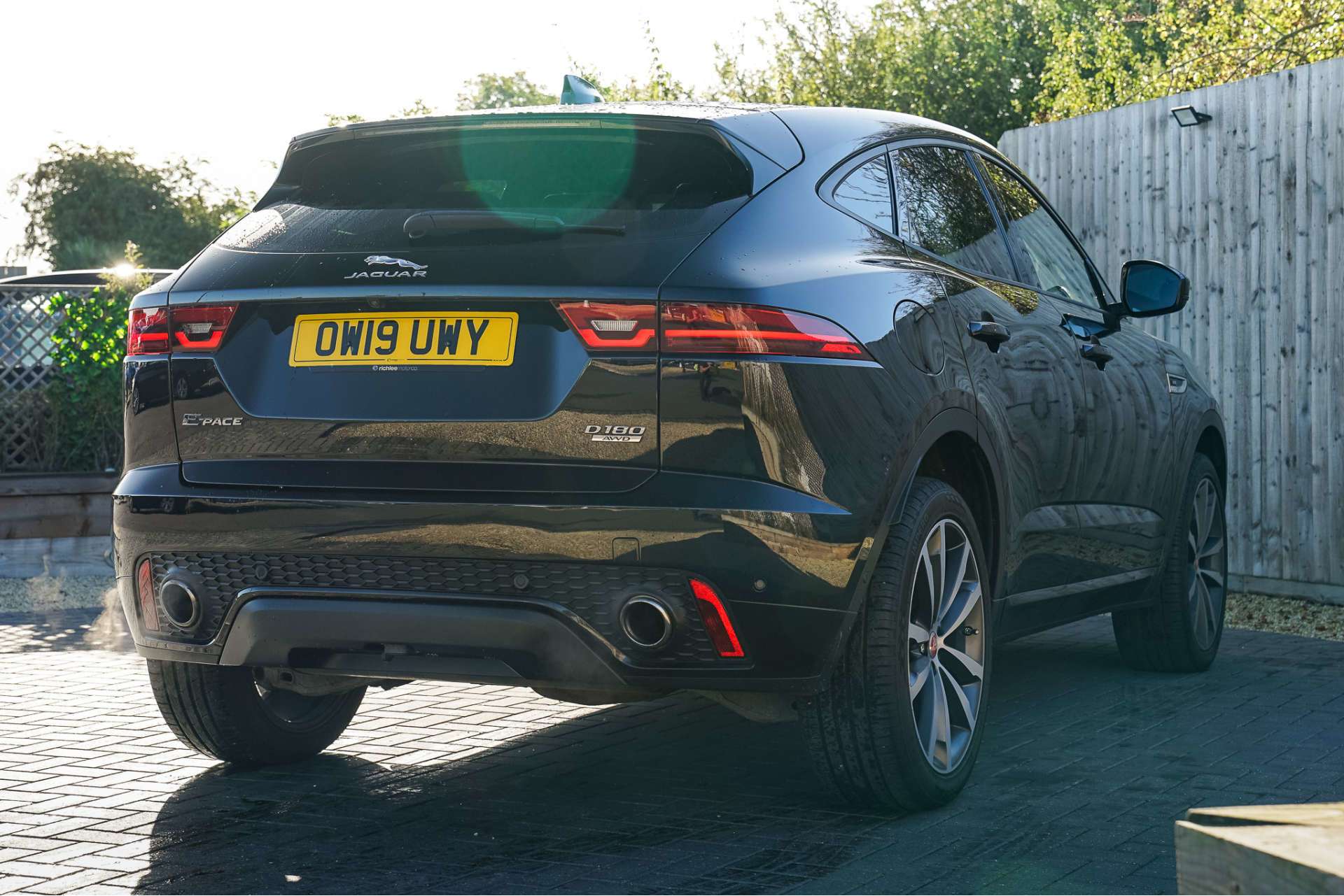 JAGUAR E-PACE 2.0 E-Pace R-Dynamic HSE D AWD Auto 4WD 5dr For Sale