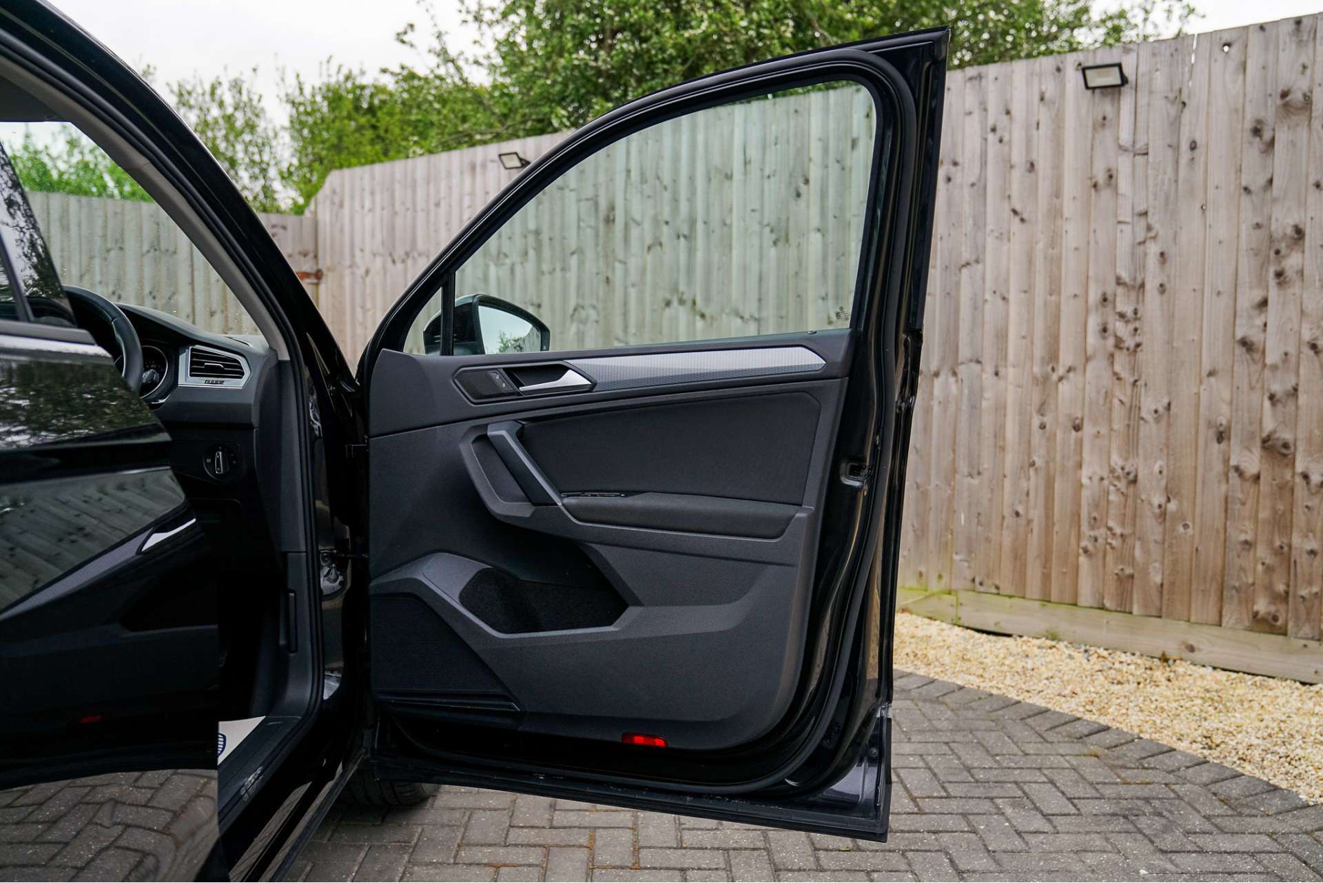 VOLKSWAGEN TIGUAN 2.0 Tiguan Life TDI 5dr For Sale