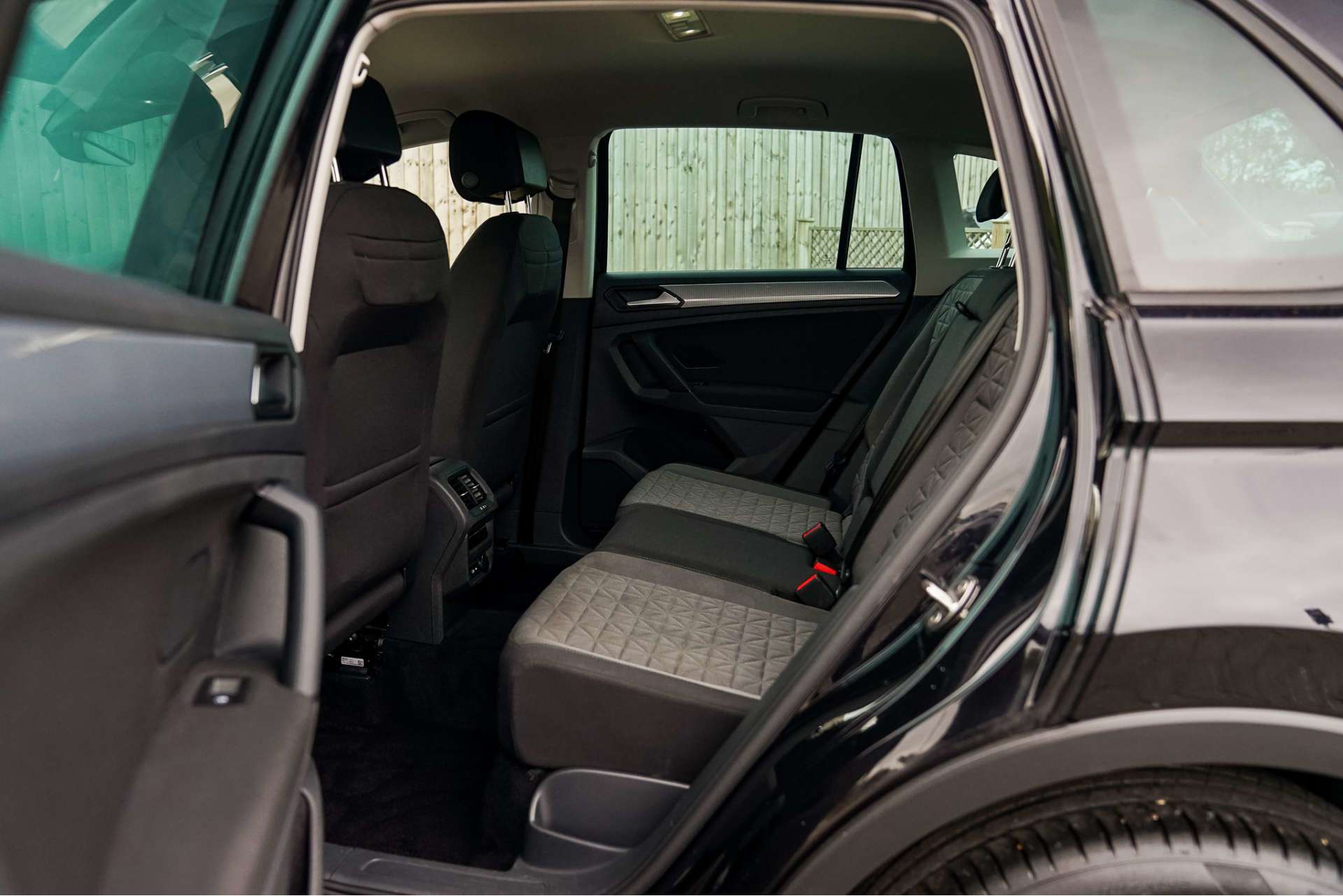 VOLKSWAGEN TIGUAN 2.0 Tiguan Life TDI 5dr For Sale