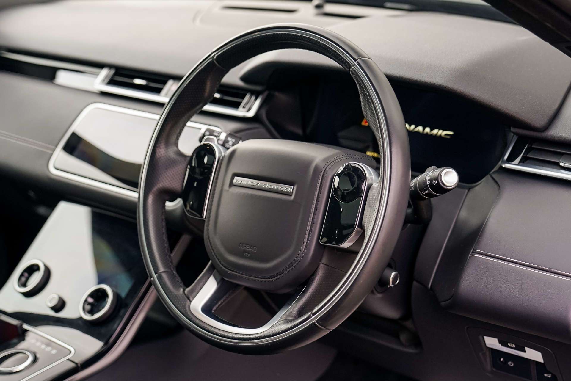 LAND ROVER RANGE ROVER VELAR 2.0 Range Rover Velar R-Dynamic HSE P250 Auto 4WD 5dr For Sale