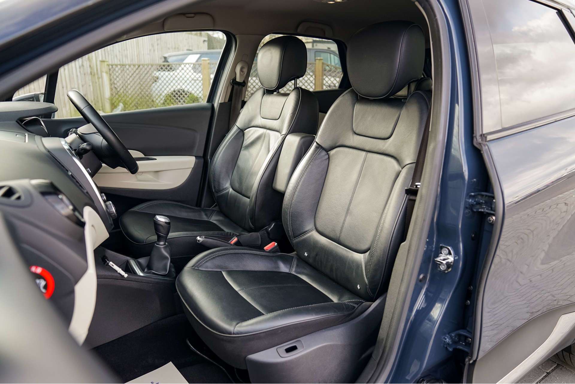 RENAULT CAPTUR 0.9 Captur GT Line TCe 5dr For Sale