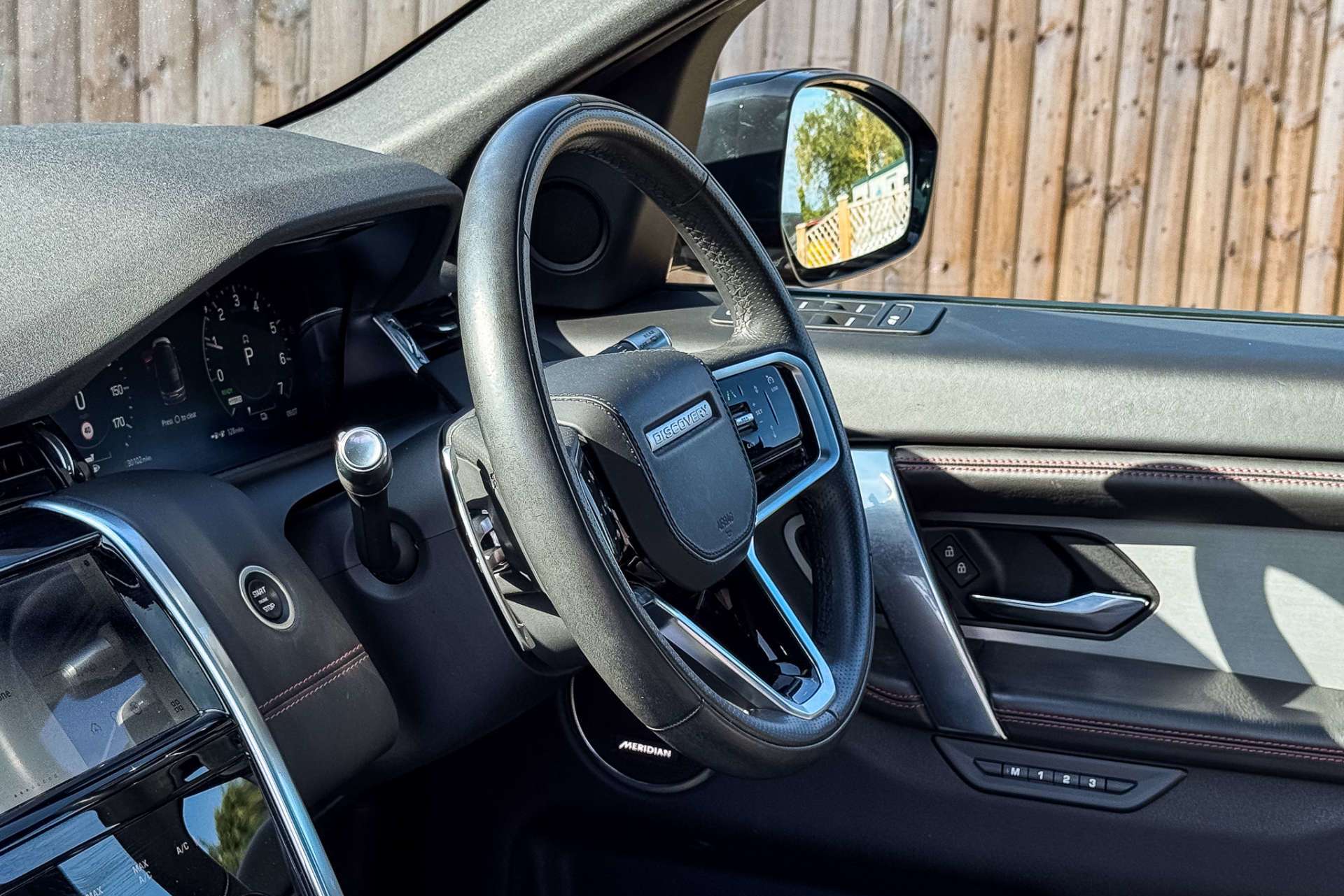 LAND ROVER DISCOVERY SPORT 1.5 Discovery Sport R-Dynamic HSE P300e Auto 4WD 5dr For Sale