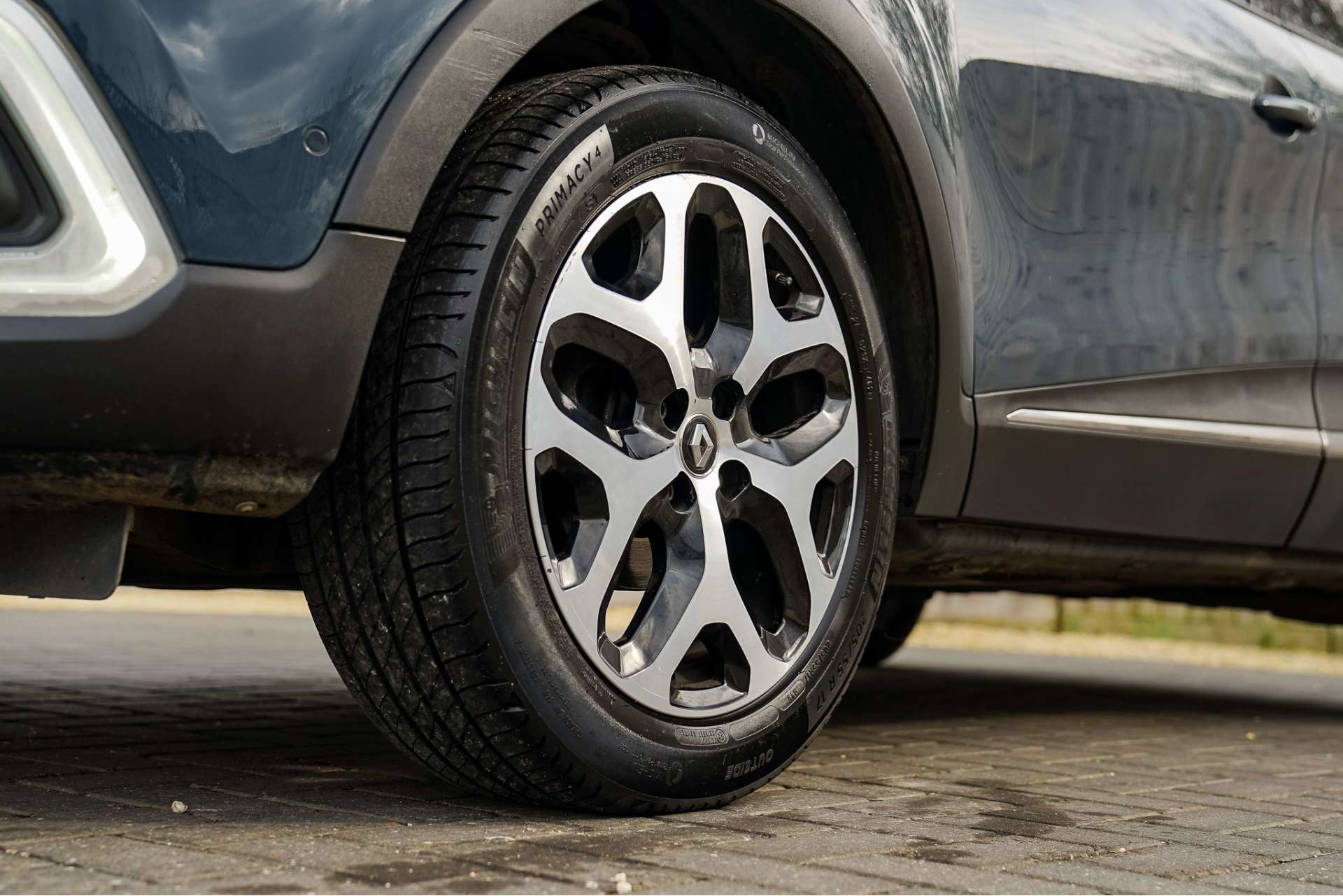 RENAULT CAPTUR 0.9 Captur GT Line TCe 5dr For Sale