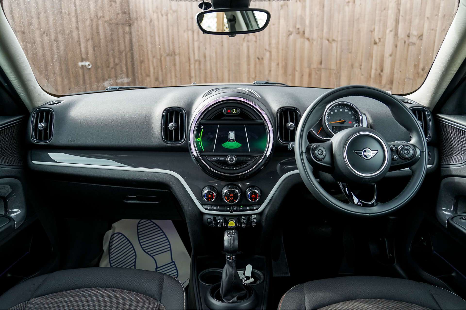 MINI COUNTRYMAN 1.5 10kWh Cooper SE Classic SUV 5dr Petrol Plug-in Hybrid Auto ALL4 Euro 6 (s/s) (224 ps) For Sale
