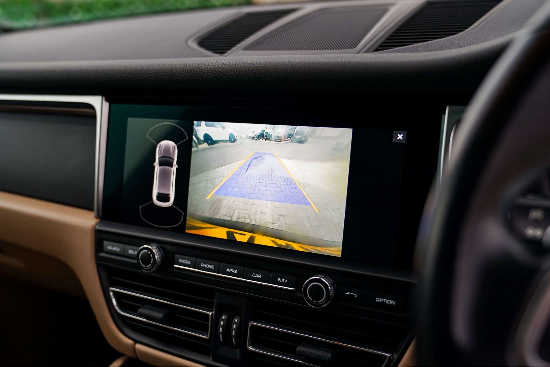 PORSCHE Macan 2.0 Macan Semi-Auto 4WD 5dr For Sale