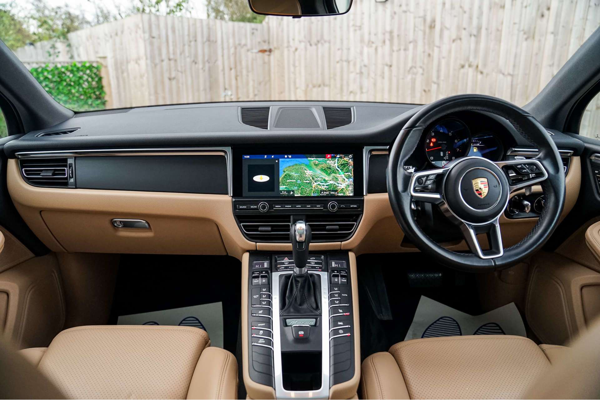 PORSCHE Macan 2.0 Macan Semi-Auto 4WD 5dr For Sale